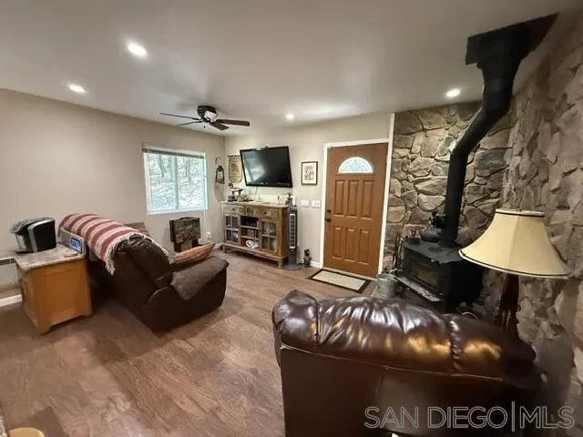 https://cdn.realtyfeed.com/cdn/127/260011508/5e6c21216938ef7caeacd68ac3ef4771.webp