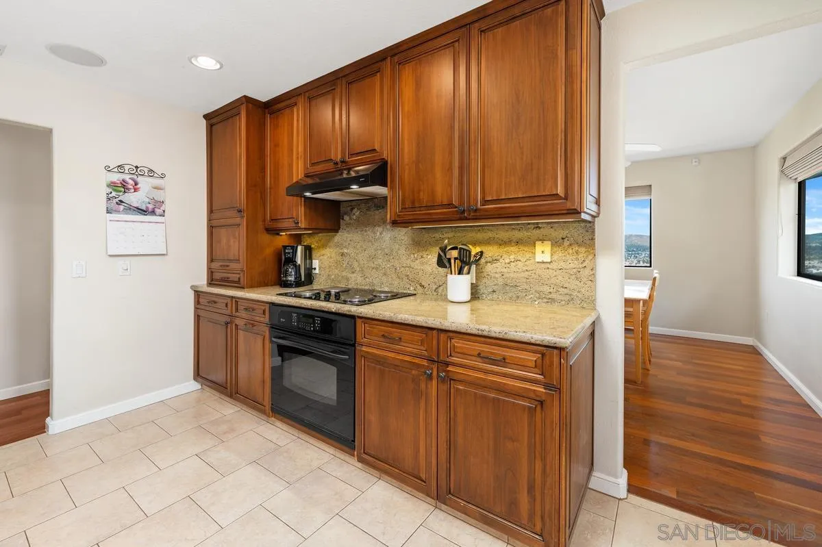 https://cdn.realtyfeed.com/cdn/127/260011509/91c5981396cc2f3133076a2b9d96fd95.webp