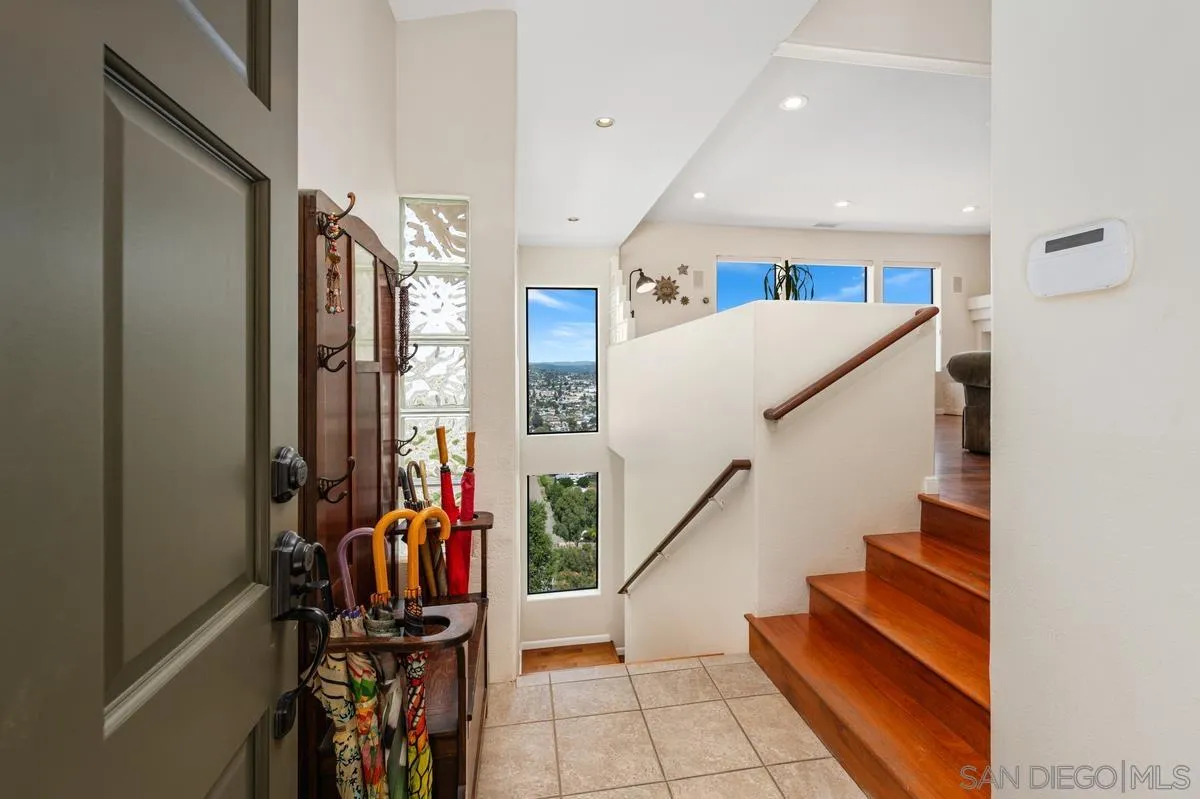 https://cdn.realtyfeed.com/cdn/127/260011509/964e6100ee1ff87e6b73e0623c31df0f.webp