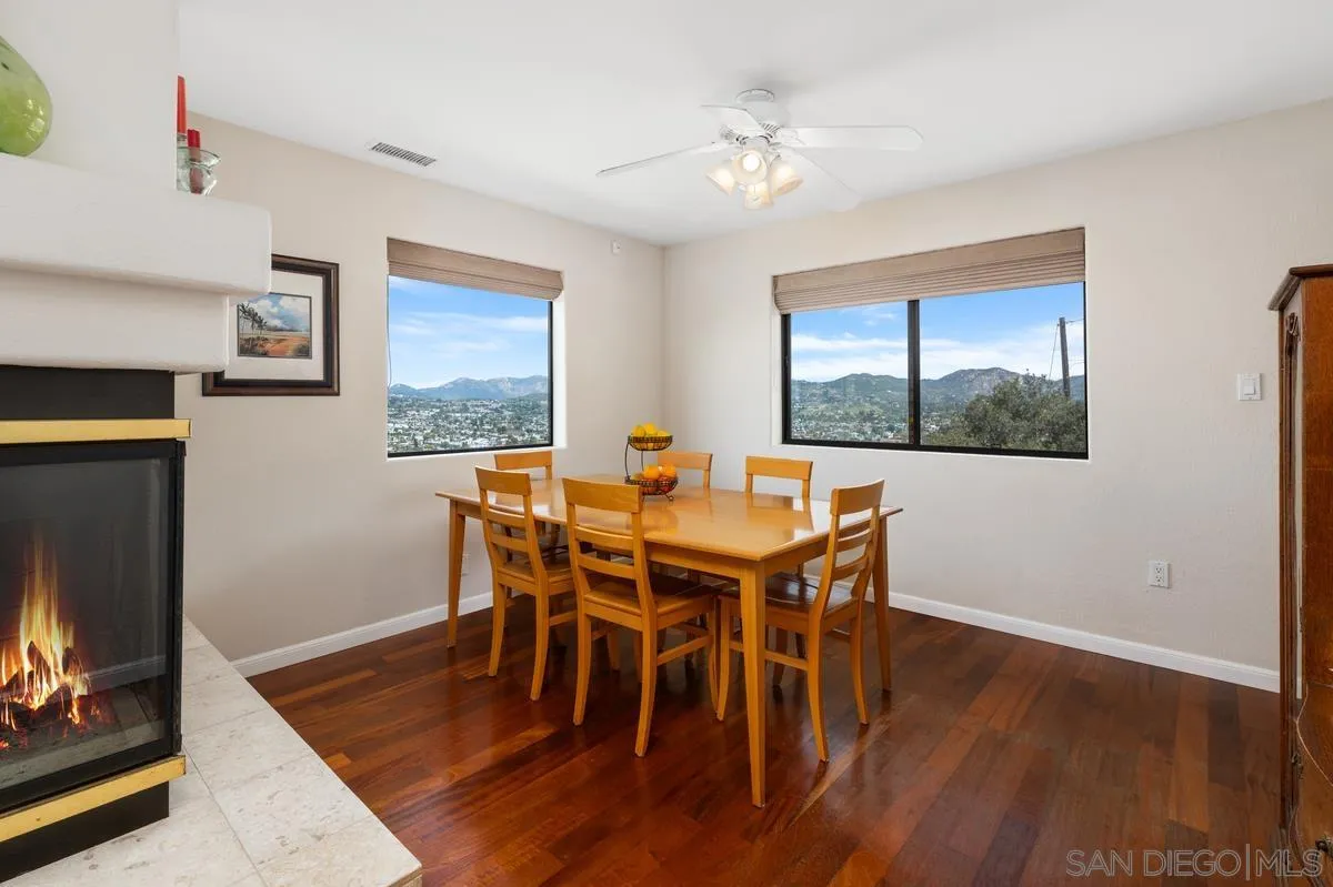 https://cdn.realtyfeed.com/cdn/127/260011509/9693eac0dc4b00f286a3e9c3578e89be.webp