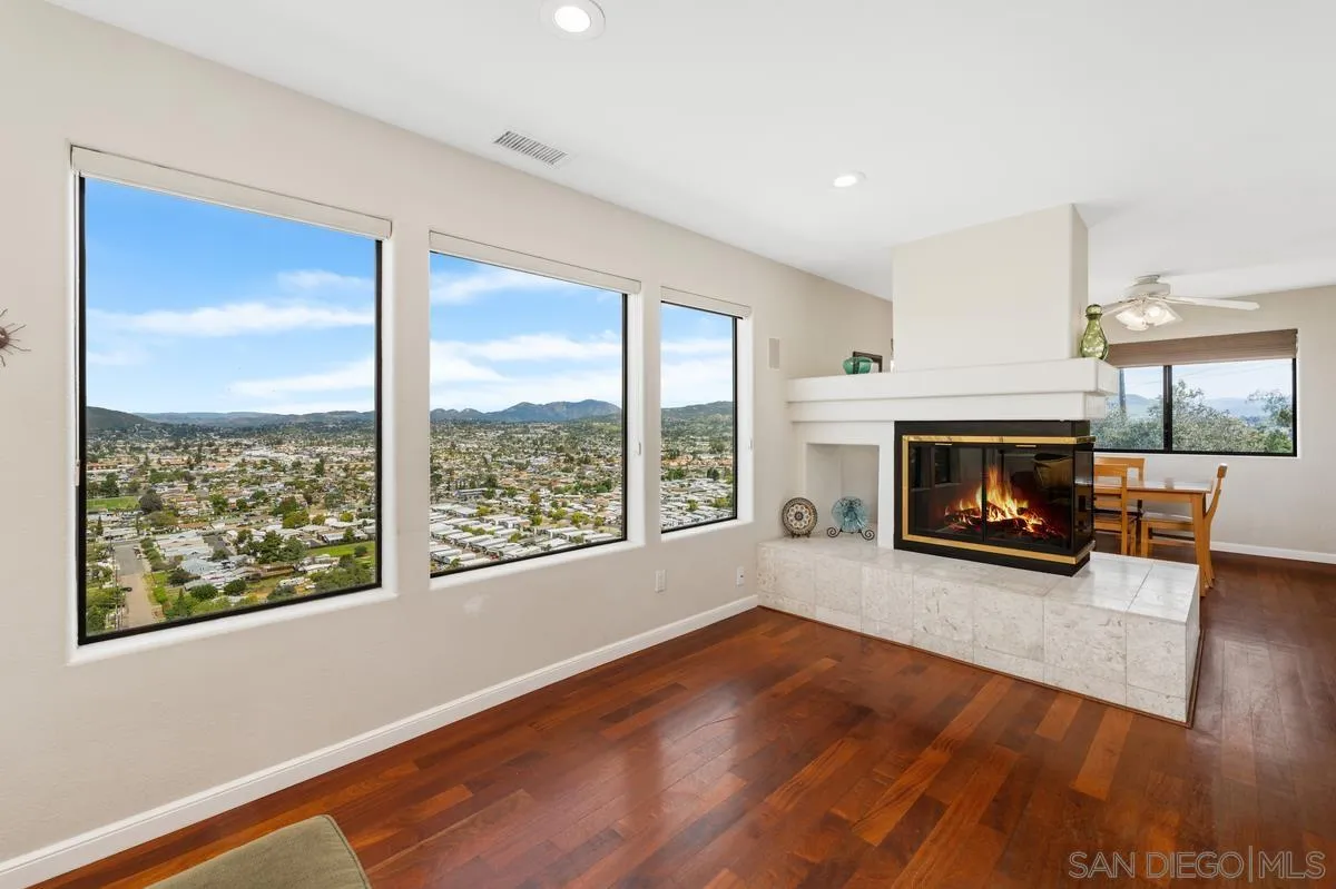 https://cdn.realtyfeed.com/cdn/127/260011509/afd2e284172233661b14fdc8b81d17c6.webp