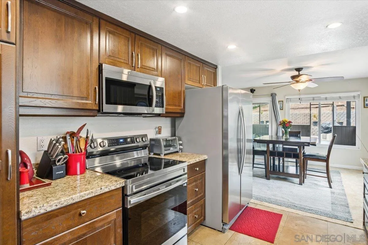 https://cdn.realtyfeed.com/cdn/127/260011512/64a82124bc6d81e256f6422cc9883af2.webp