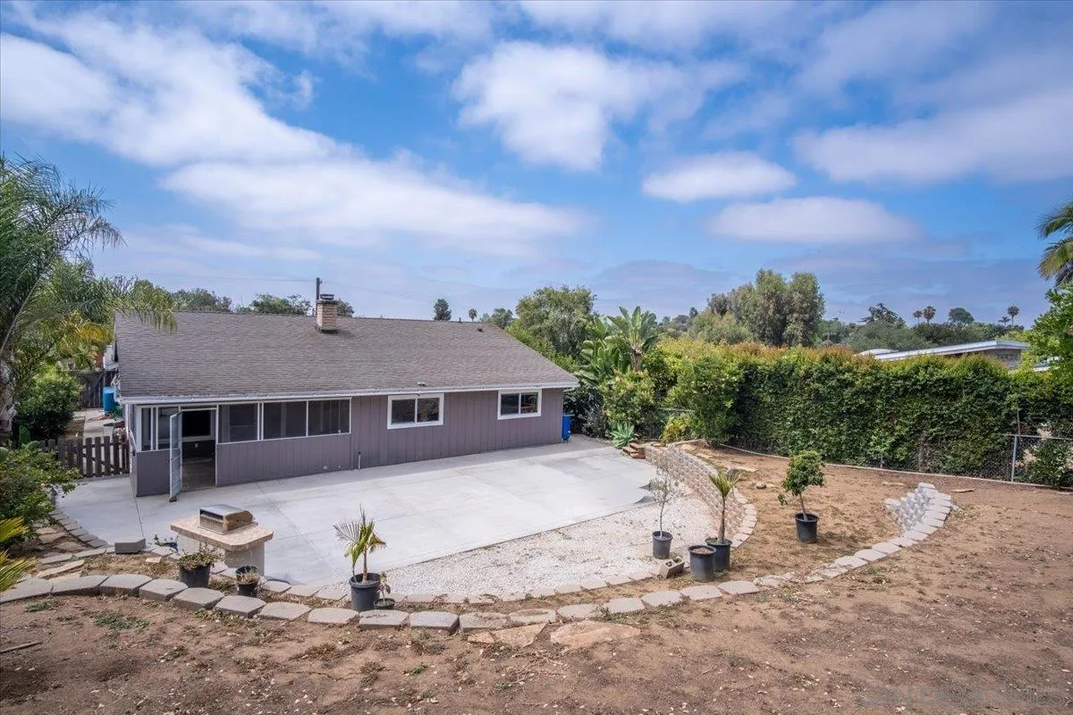 https://cdn.realtyfeed.com/cdn/127/260011512/9b93f30ba0febea301ad14e5e14a4121.webp