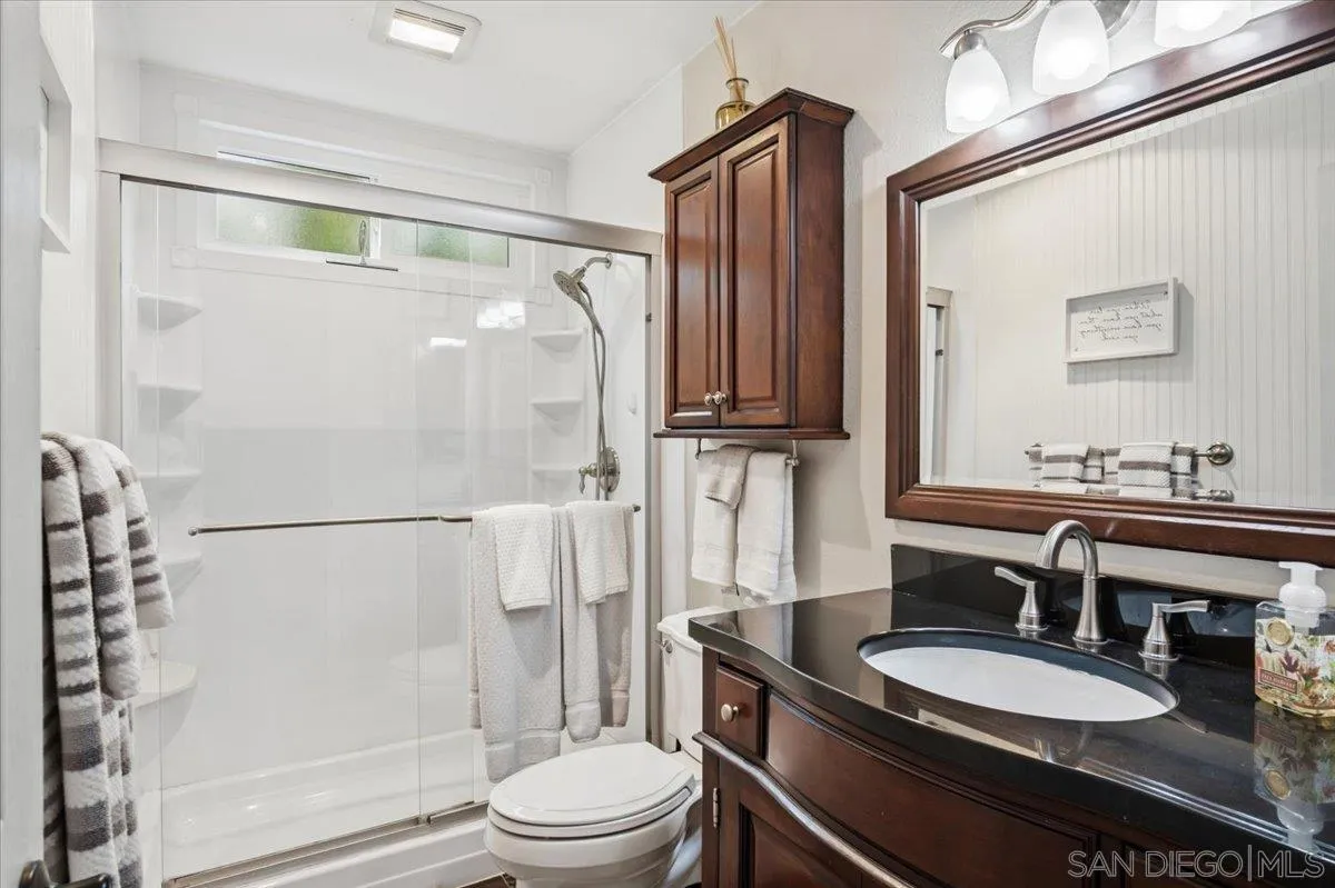 https://cdn.realtyfeed.com/cdn/127/260011512/d1b78e64afa1138d4a2d6d98d8da9ba7.webp