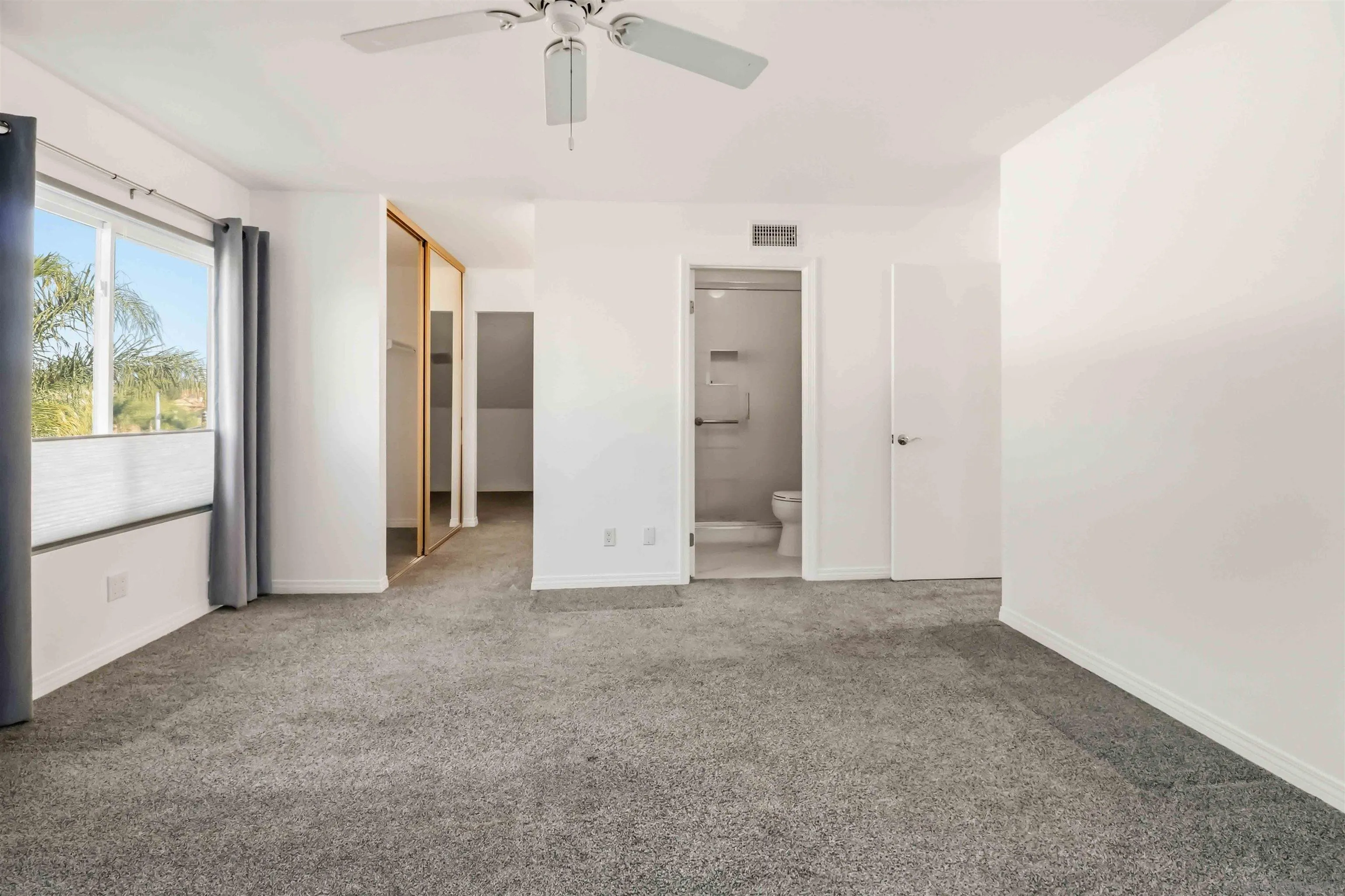 https://cdn.realtyfeed.com/cdn/127/260011516/42561ffcc8182ce1b5ab12b118086fe4.webp