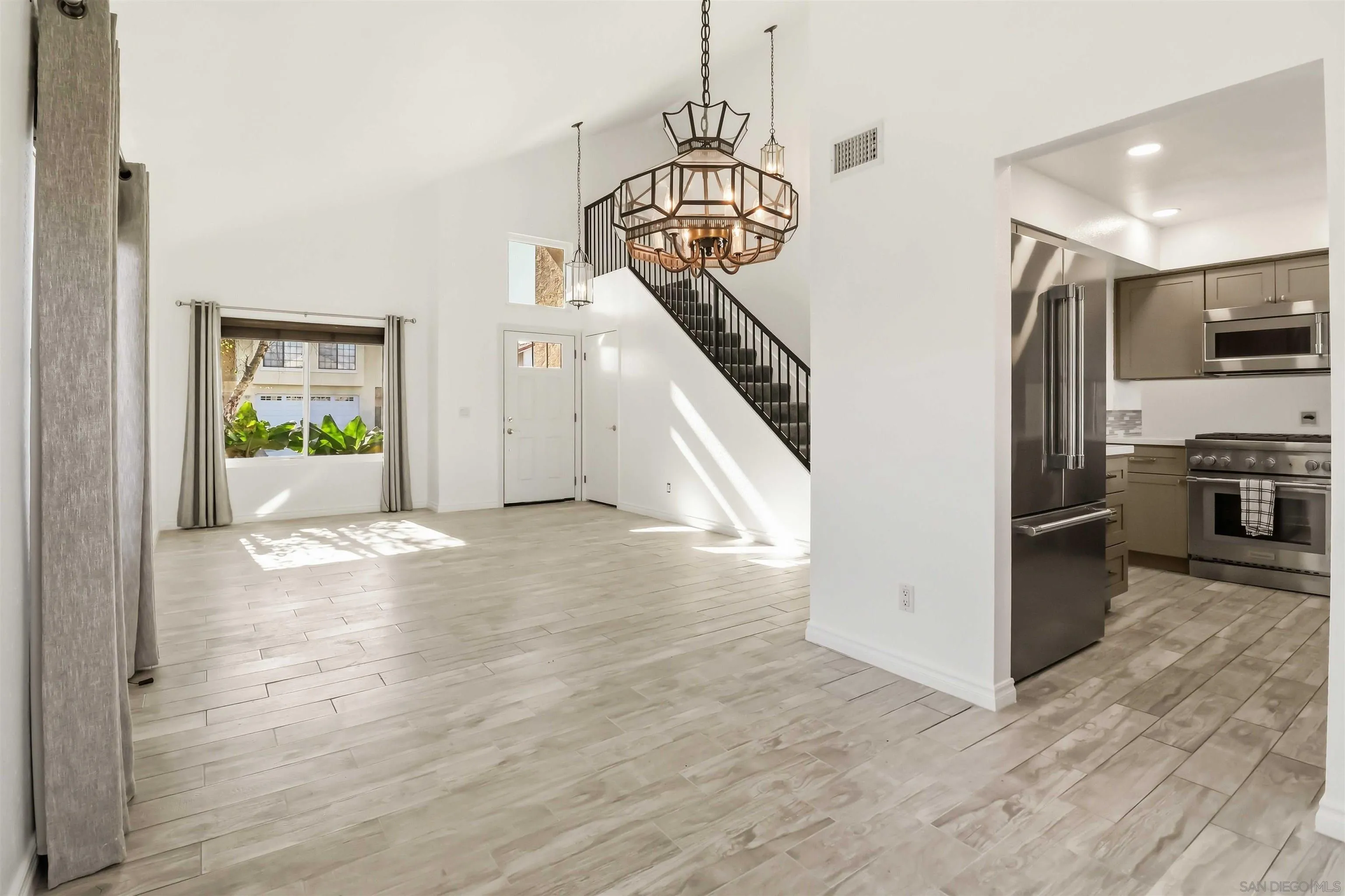 https://cdn.realtyfeed.com/cdn/127/260011516/689f5031be0e31ecdad1a36abd81ff5b.webp