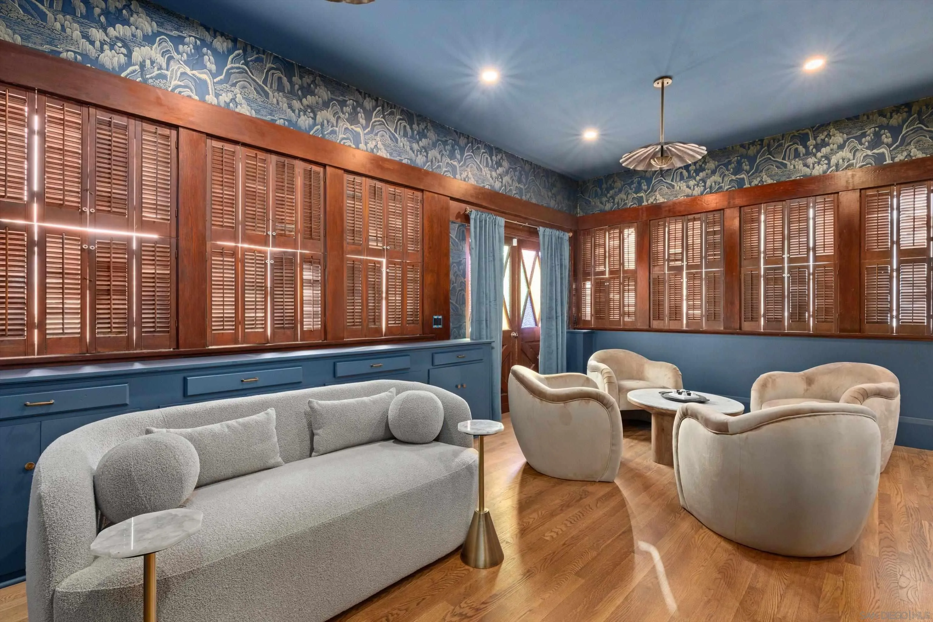 https://cdn.realtyfeed.com/cdn/127/260011519/03d71cdf563d2a25179f1f71e6a2c53a.webp