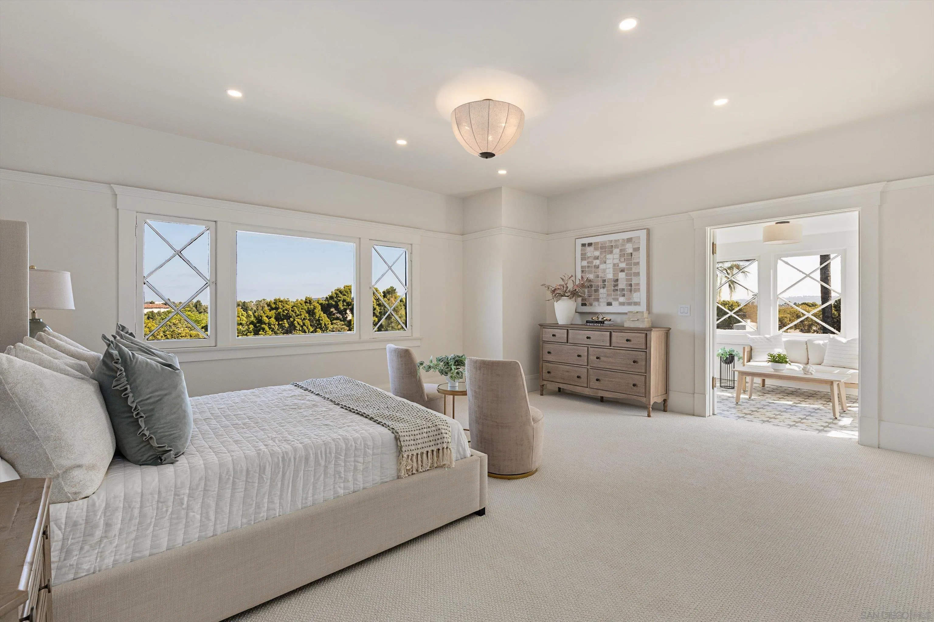 https://cdn.realtyfeed.com/cdn/127/260011519/271fa152297351eeca6fb580e564fc40.webp