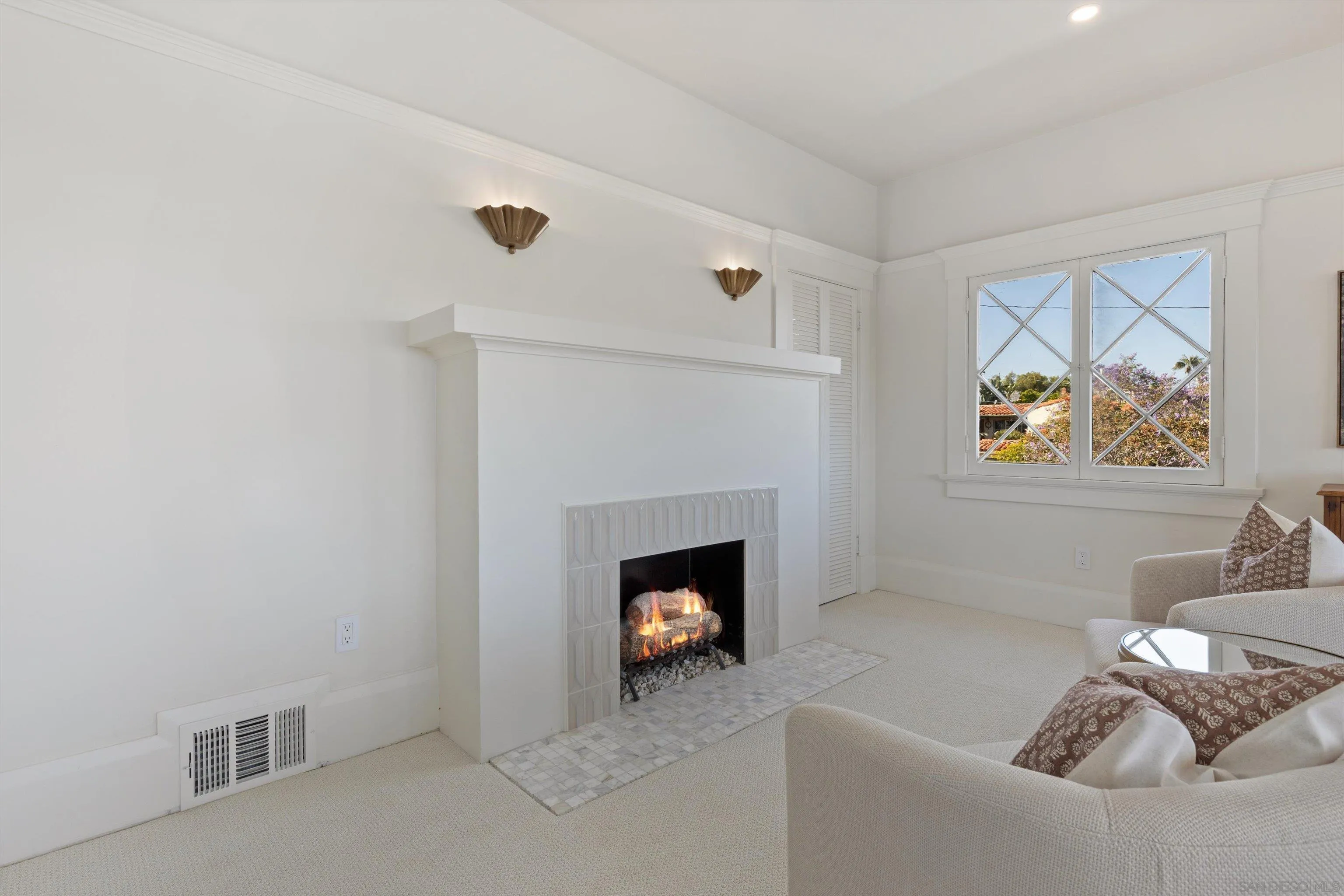https://cdn.realtyfeed.com/cdn/127/260011519/33fb08a22511650f8bed57be2d642ce1.webp