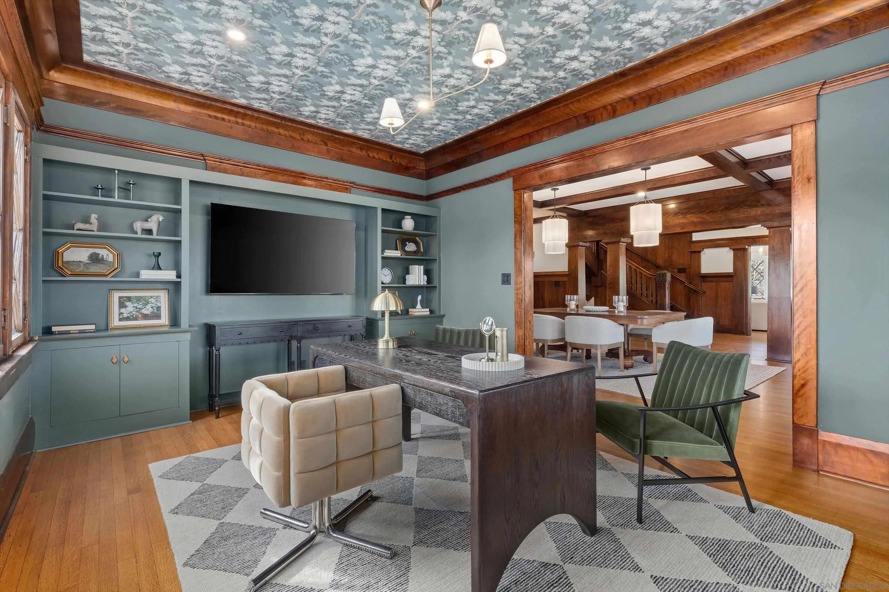 https://cdn.realtyfeed.com/cdn/127/260011519/5e355f81fe337505bd6d9ddc2abcd43f.webp