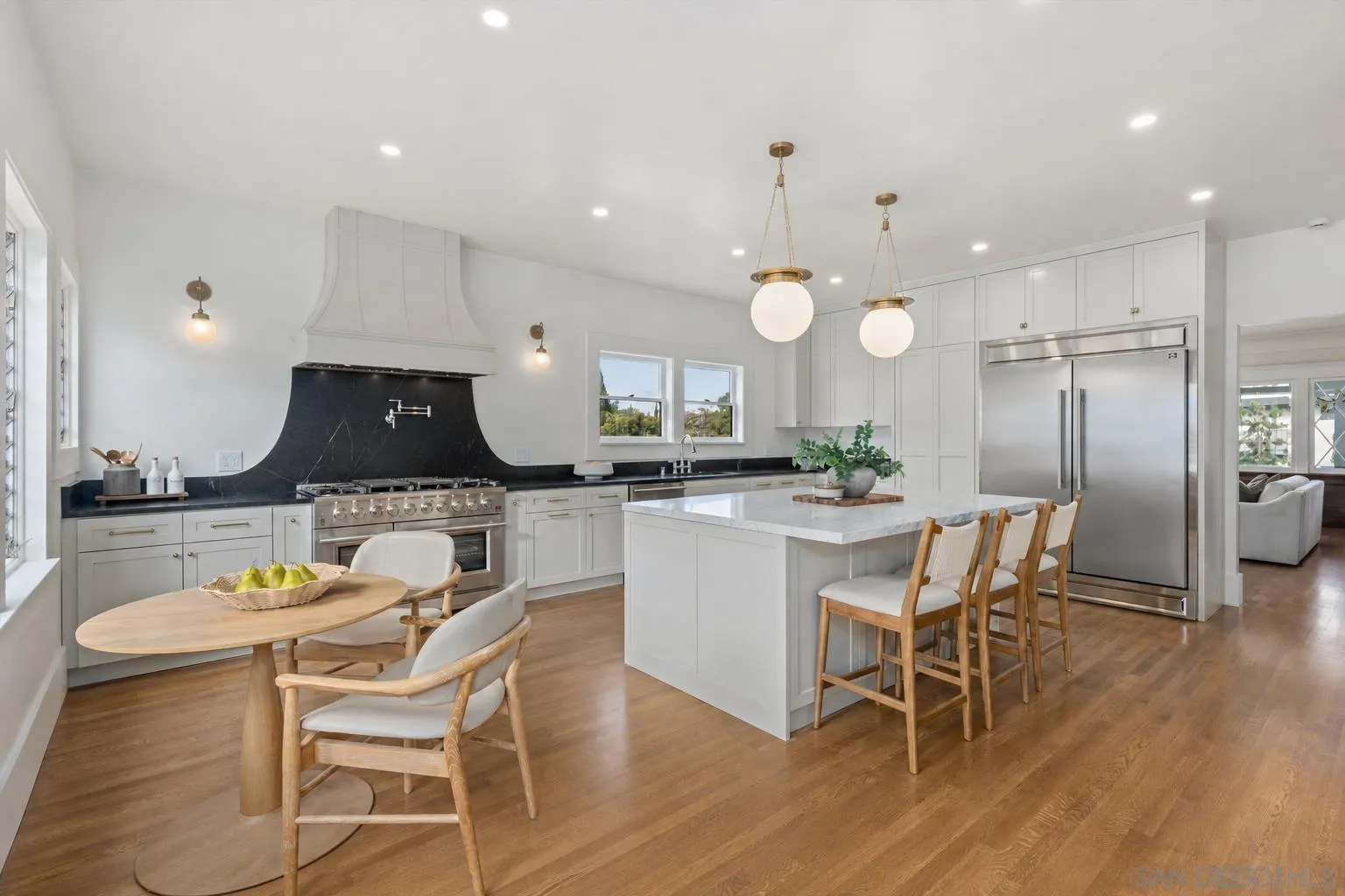 https://cdn.realtyfeed.com/cdn/127/260011519/5f5f52283b951d2484d3dc8ec8e2b7eb.webp