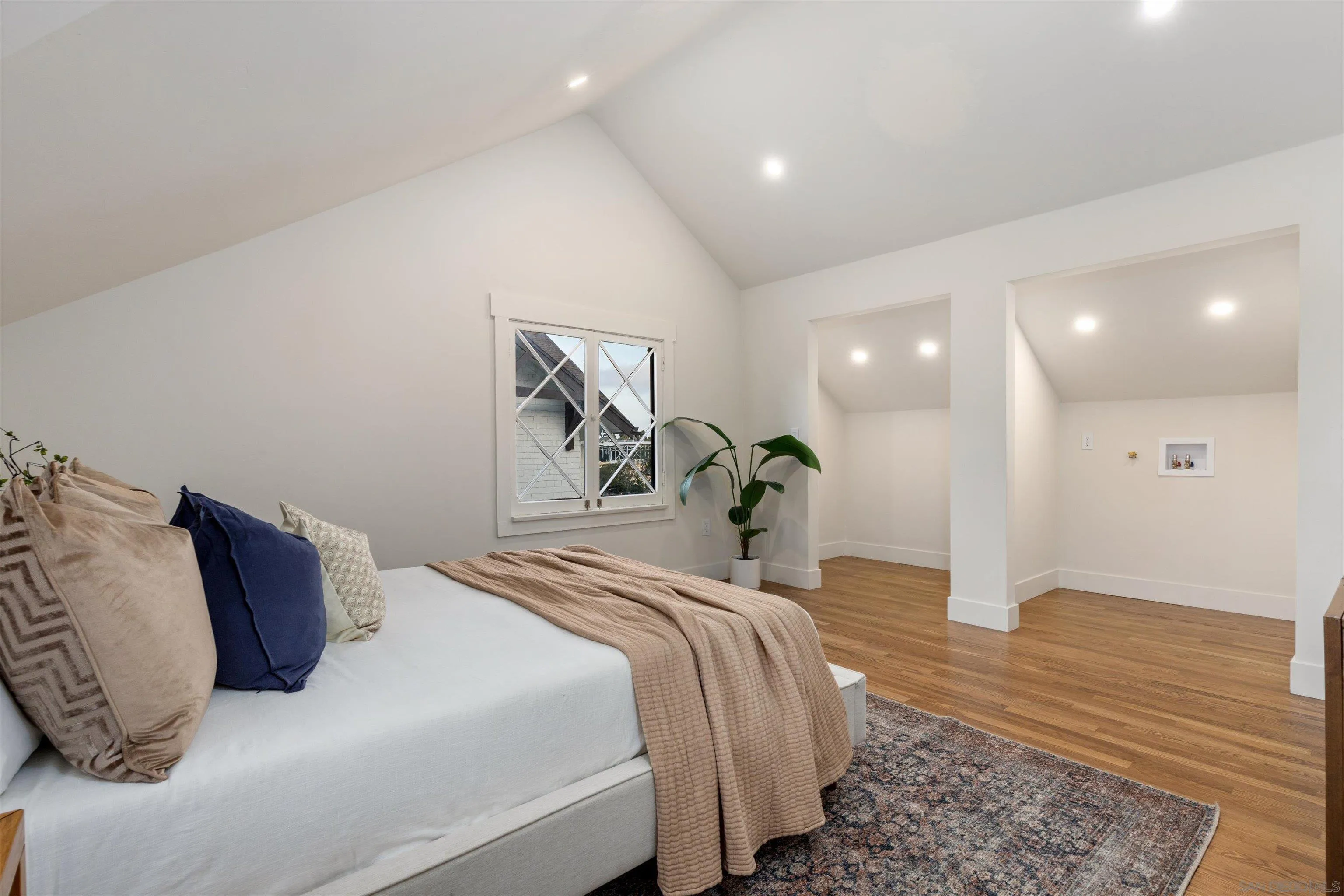 https://cdn.realtyfeed.com/cdn/127/260011519/6a08fcce73d14dc0b14b9d665ec2633b.webp