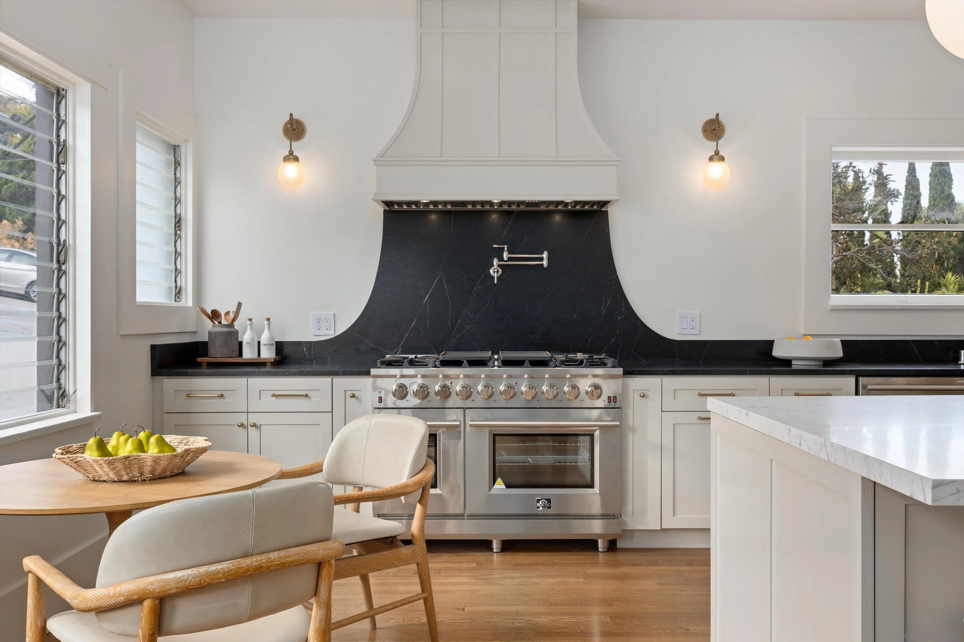 https://cdn.realtyfeed.com/cdn/127/260011519/9e06b484bb70eeb04932dc04e241307f.webp