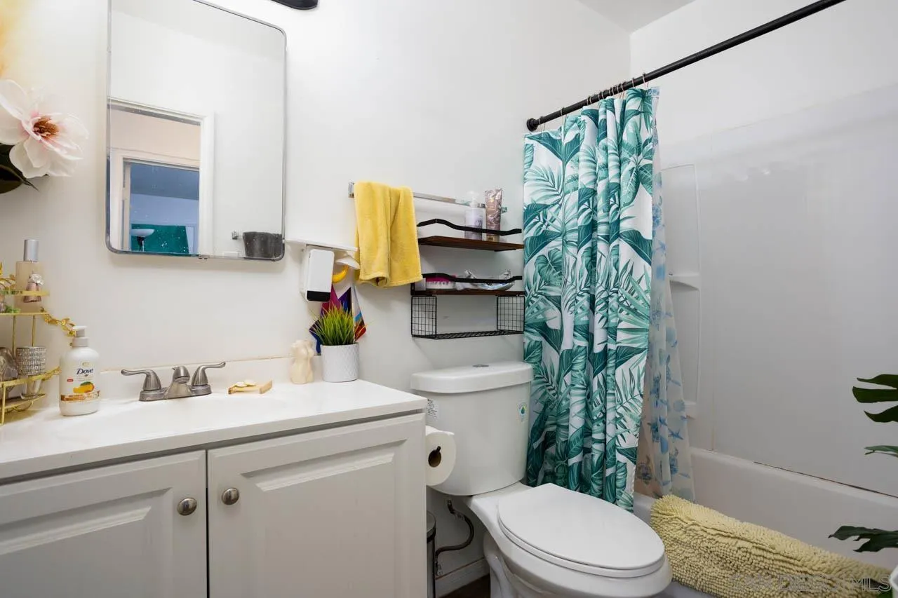 https://cdn.realtyfeed.com/cdn/127/260011525/0b5077bc170b2e3d70e2ea438061bec6.webp