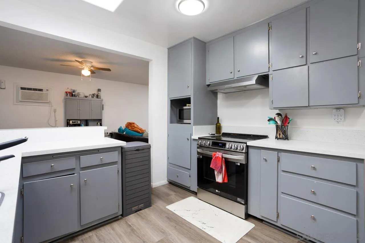 https://cdn.realtyfeed.com/cdn/127/260011525/f4f5b742dfc37eb01f910369315cee01.webp