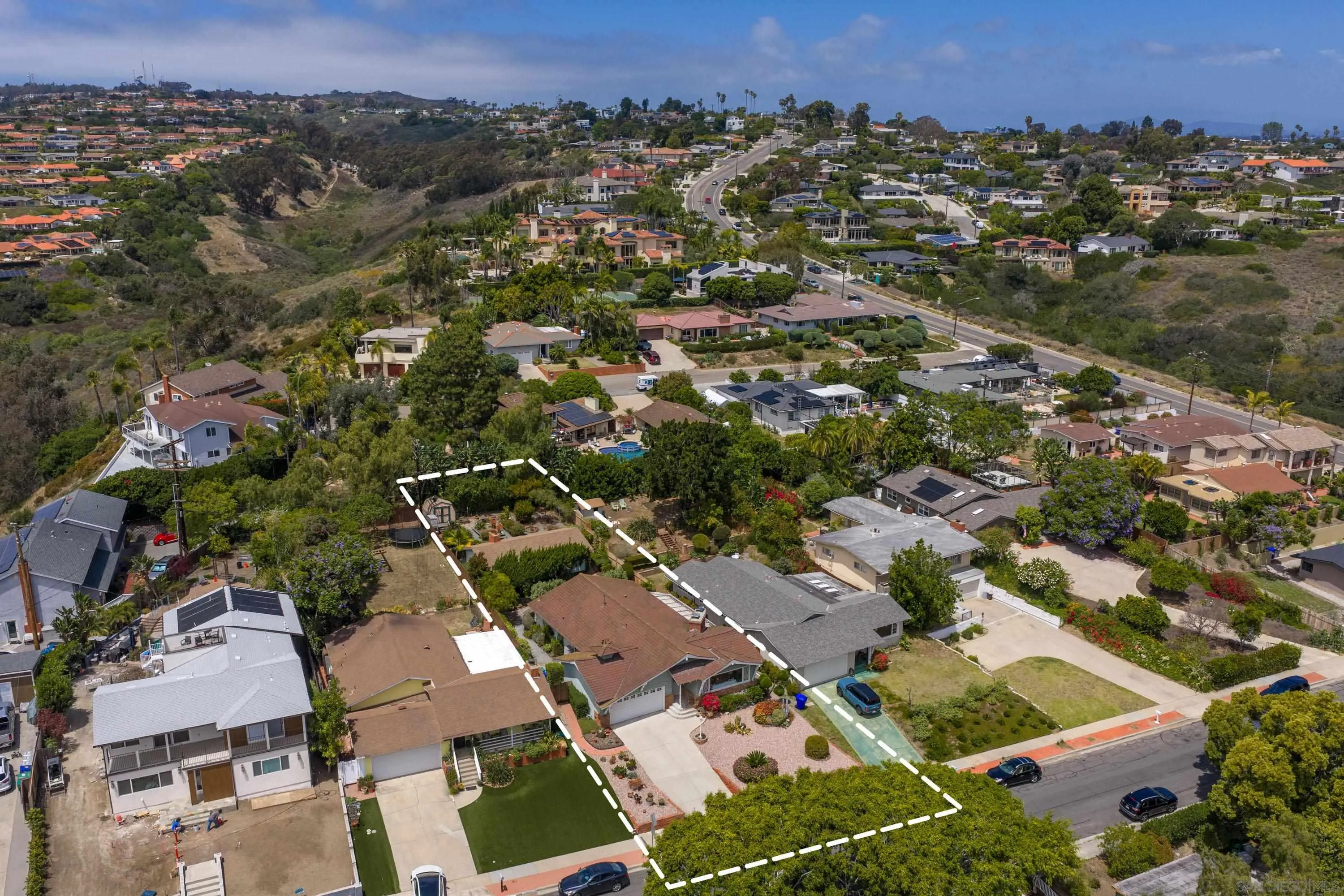 https://cdn.realtyfeed.com/cdn/127/260011527/11258f7bd0795769d59062a7ab8da208.webp