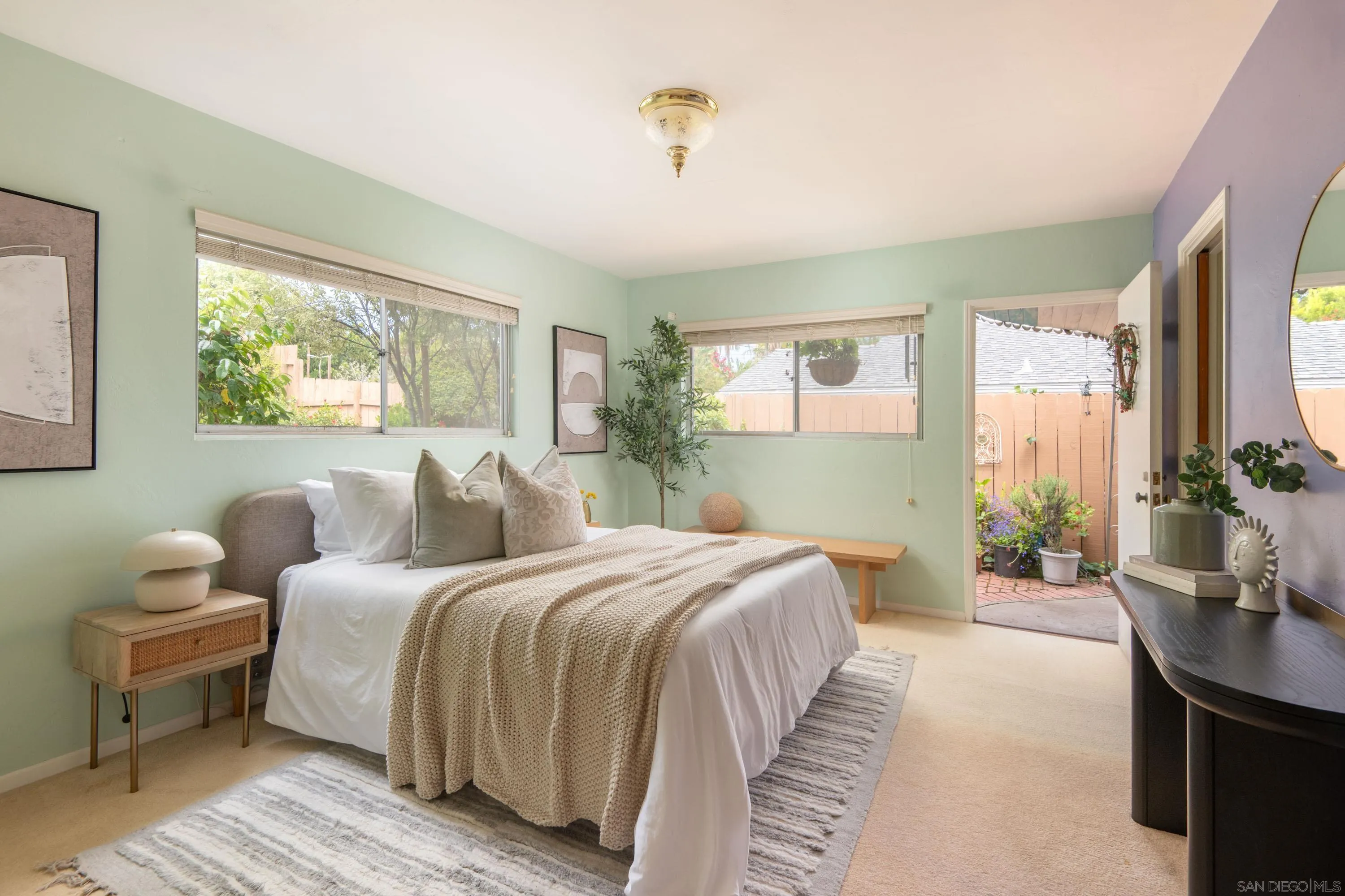 https://cdn.realtyfeed.com/cdn/127/260011527/22d51f2d6fce5b5ec6f341cb578a8b26.webp