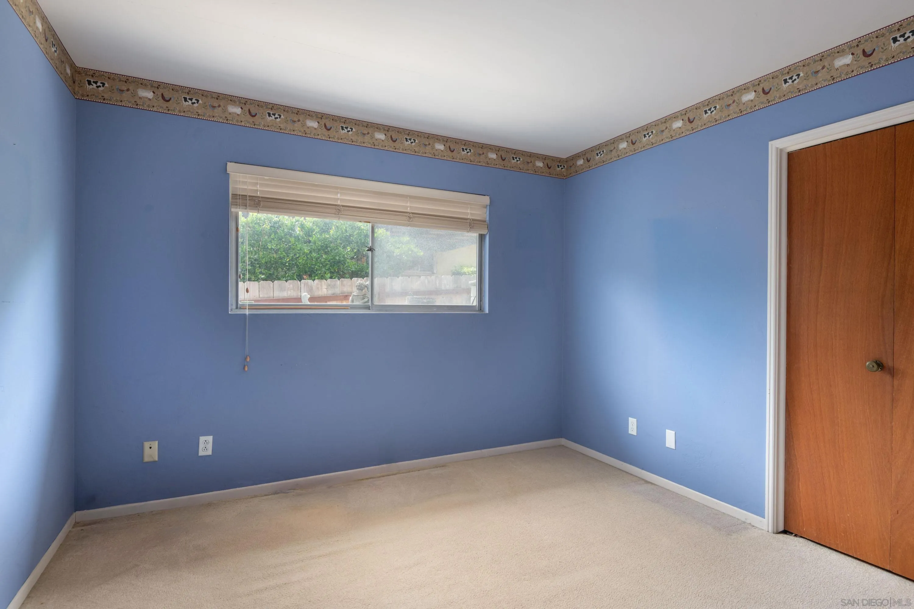 https://cdn.realtyfeed.com/cdn/127/260011527/4a44aabfb37c1f8472c25080bbb8fb46.webp