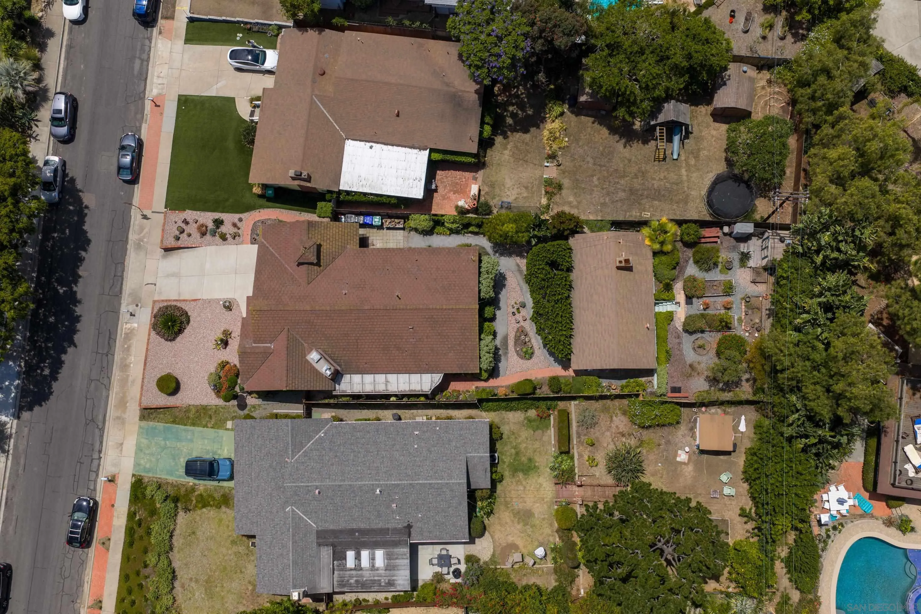 https://cdn.realtyfeed.com/cdn/127/260011527/6033eb73754ef86a863cd743986bafd6.webp