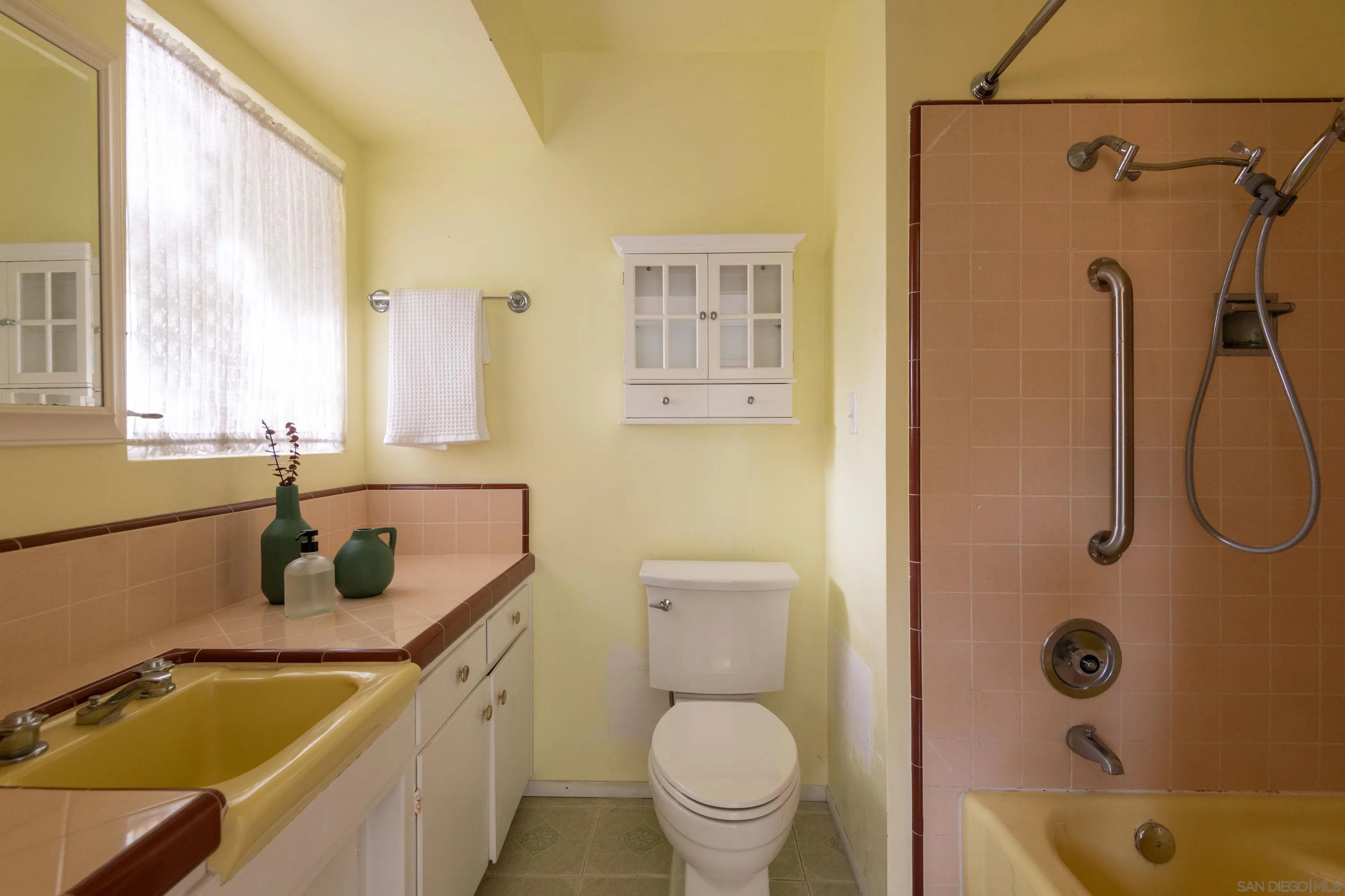 https://cdn.realtyfeed.com/cdn/127/260011527/cce9031e4914da5f3fd50fea5292a554.webp