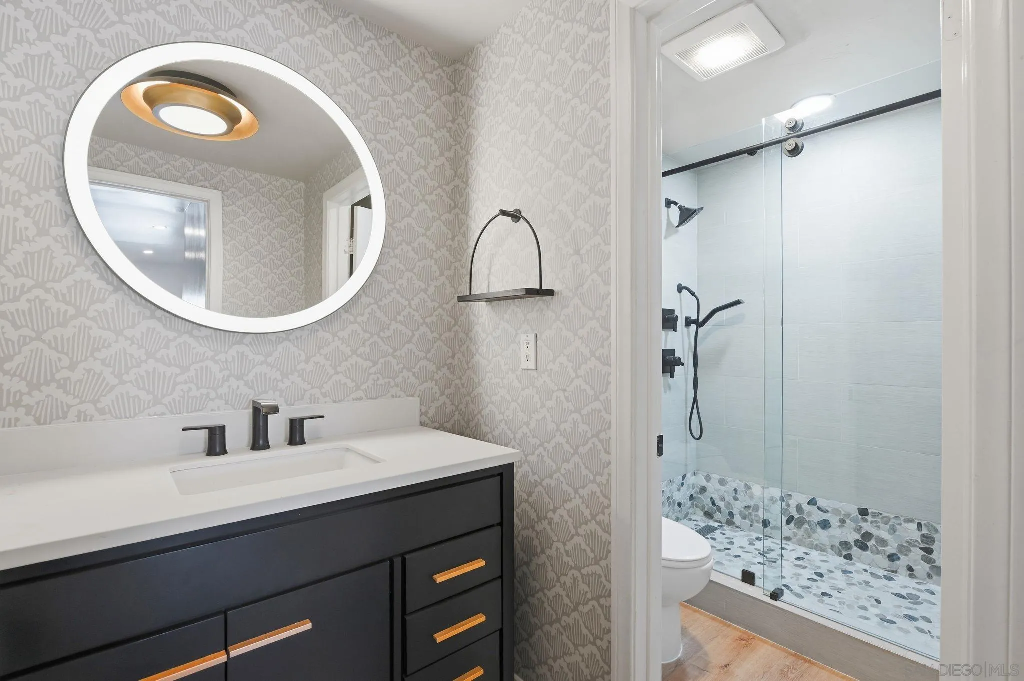 https://cdn.realtyfeed.com/cdn/127/260011535/d94d4e85831102f5d568ba704717c50f.webp