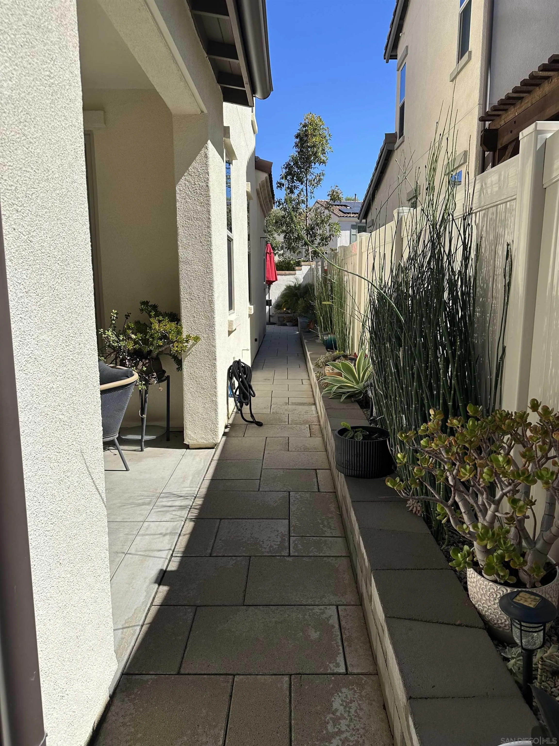 https://cdn.realtyfeed.com/cdn/127/260011536/3dc7de0c3fa25993edbbde8da899675c.webp
