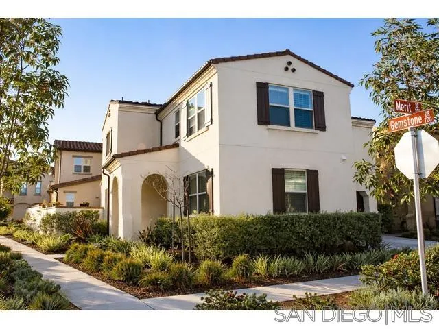 https://cdn.realtyfeed.com/cdn/127/260011536/f9eb060bdab4e27cacb427877eb8cd24.webp