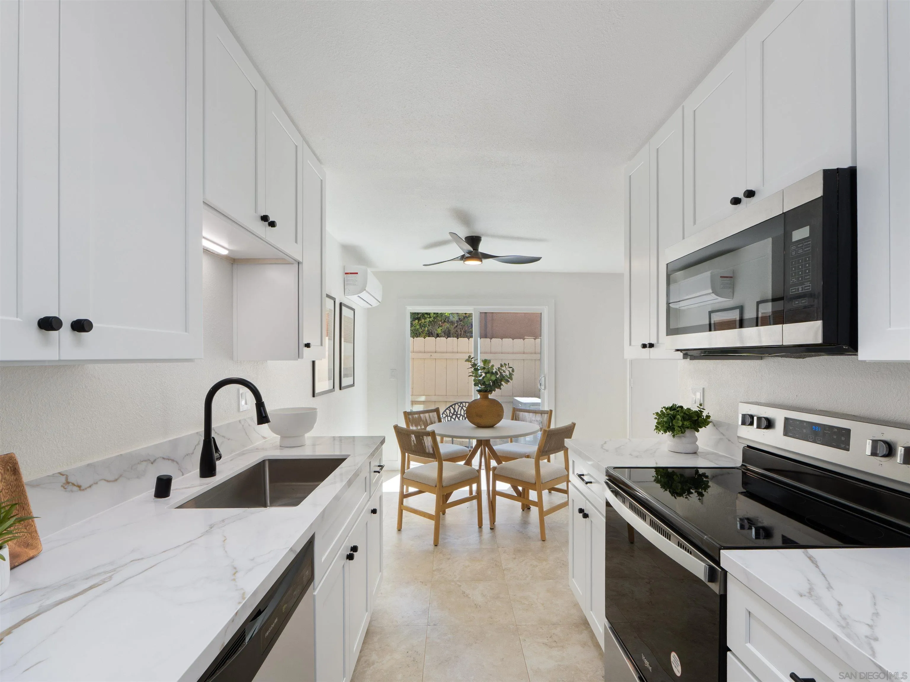 Photo #13: 260011539 Listing: Photo #13