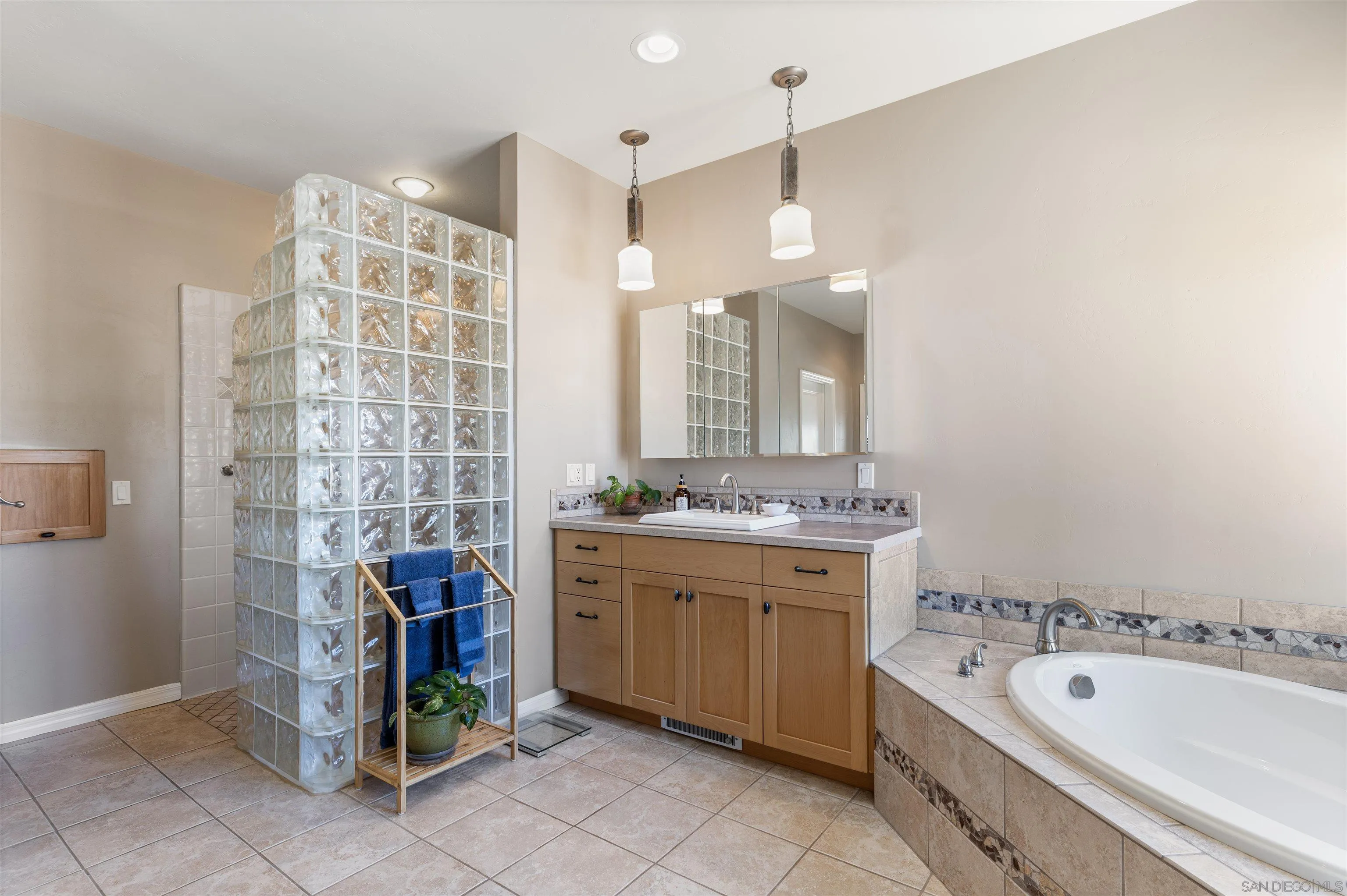 43700 Sunshine Circle, Aguanga, CA 92536, photo 19