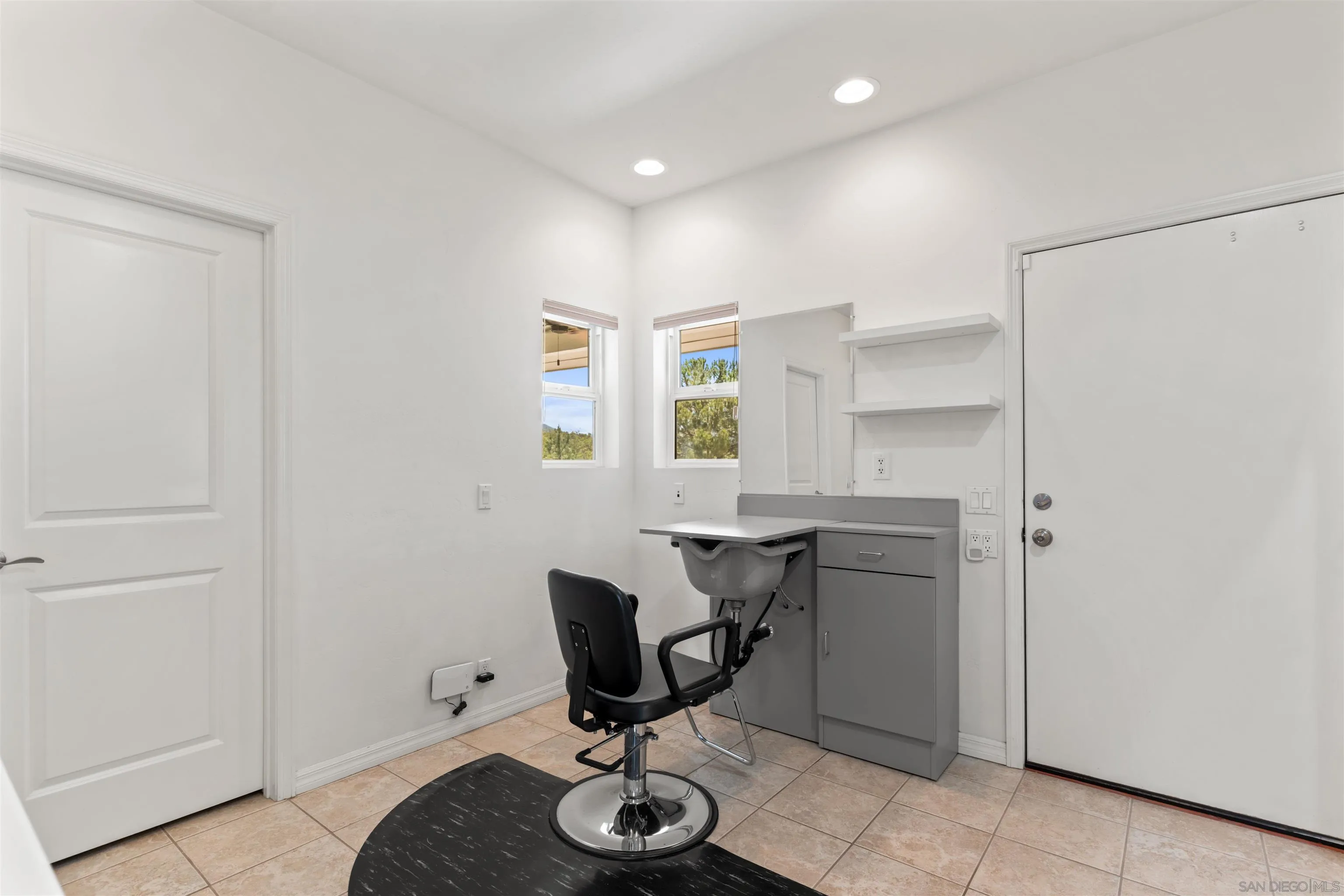 43700 Sunshine Circle, Aguanga, CA 92536, photo 13