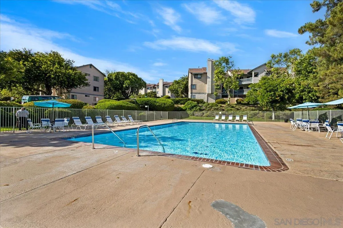 https://cdn.realtyfeed.com/cdn/127/260011547/171d0920f5aad3b4f47c363a30ac6ac6.webp