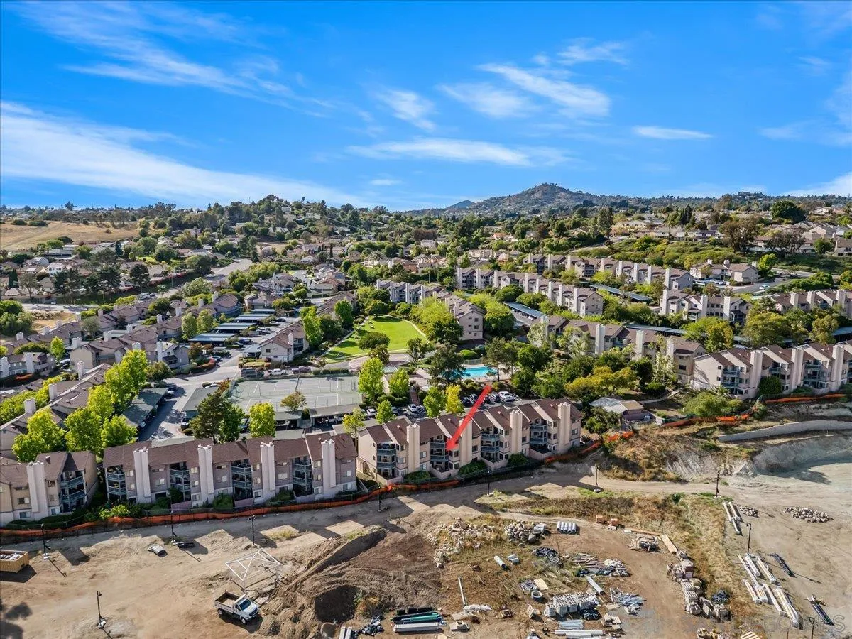 https://cdn.realtyfeed.com/cdn/127/260011547/2796b685270b094db45df3b77582ca30.webp