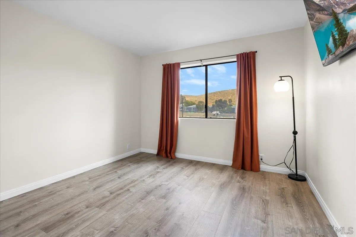 https://cdn.realtyfeed.com/cdn/127/260011547/bc8ae8d9f413bb4b8ab69e0e31bfb9a6.webp