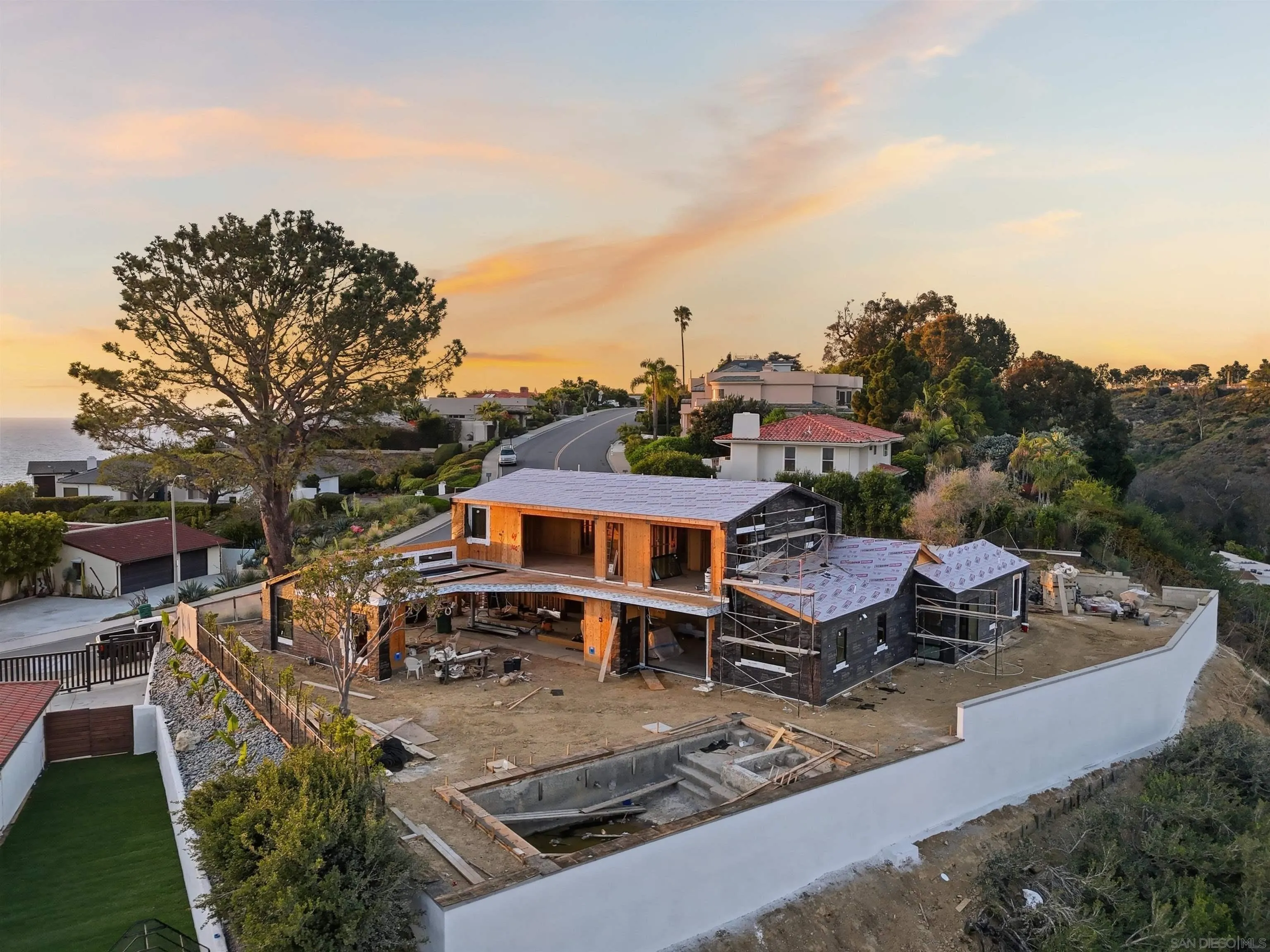 https://cdn.realtyfeed.com/cdn/127/260011548/3912bfb9b5df6a24350f9944ce6e2370.webp