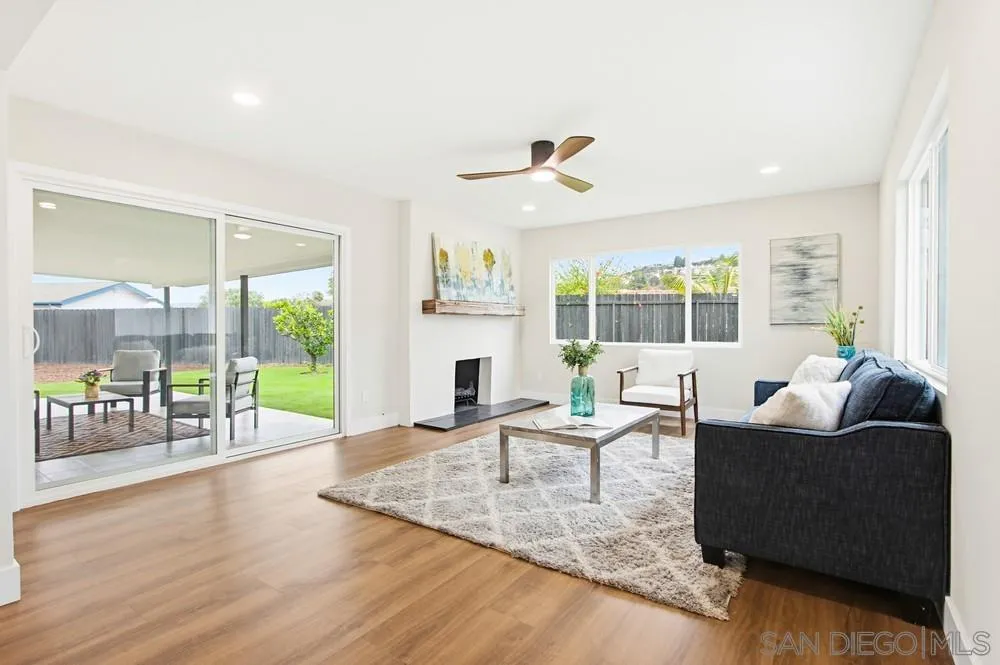 https://cdn.realtyfeed.com/cdn/127/260011554/010cd5534b253d3b8ad38149ee8fd148.webp