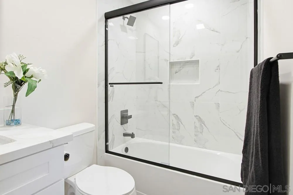 https://cdn.realtyfeed.com/cdn/127/260011554/8218808221fad0e1988644736af573f4.webp