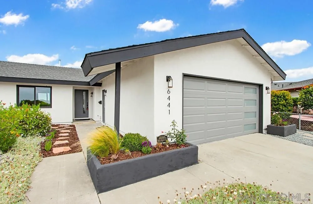 https://cdn.realtyfeed.com/cdn/127/260011554/adc20173c9508e04148ef5ec9df65df8.webp