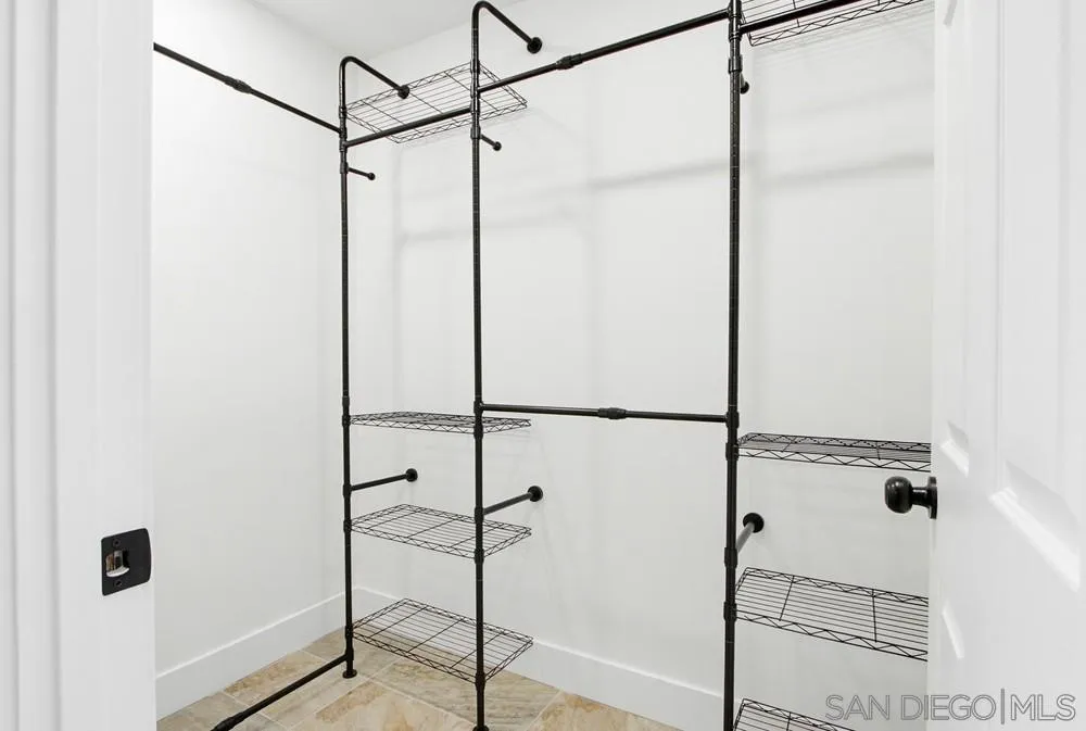 https://cdn.realtyfeed.com/cdn/127/260011554/ea120dede8e6521fa0b4a50cb59c20d9.webp