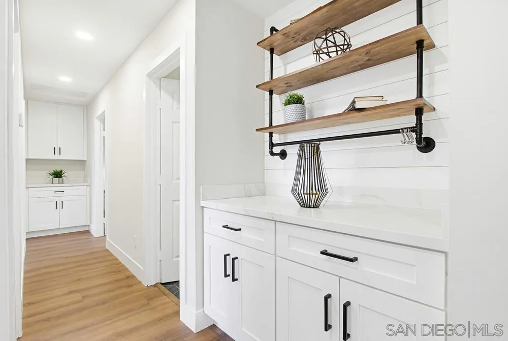 https://cdn.realtyfeed.com/cdn/127/260011554/fd59ed2f8db10b6e12f476f14578b361.webp