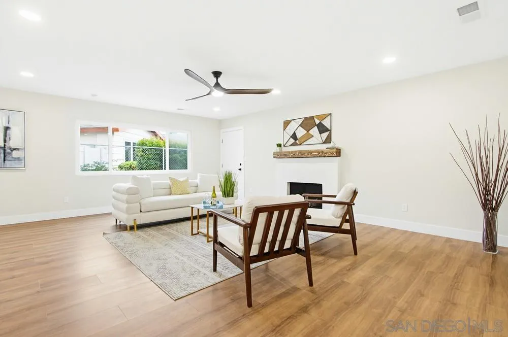 https://cdn.realtyfeed.com/cdn/127/260011554/ff2b4860ea4cc52906b8d3bb2cf6e40f.webp
