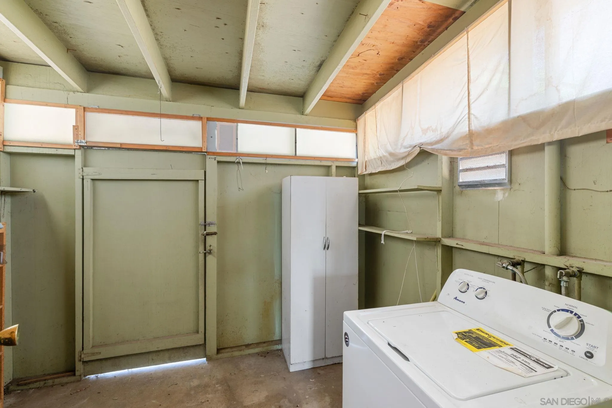 https://cdn.realtyfeed.com/cdn/127/260011558/2e2565e456bba8305fc9a9a76fb72676.webp