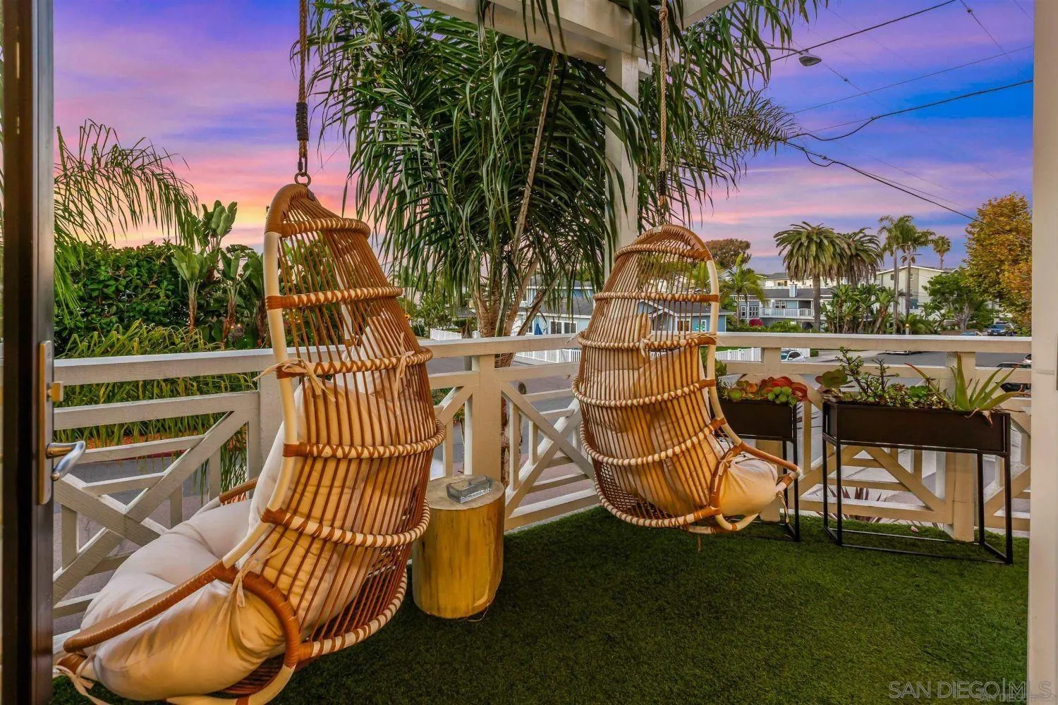 https://cdn.realtyfeed.com/cdn/127/260011565/0278bacf3f5594f11530ebaeb5e3a9ea.webp