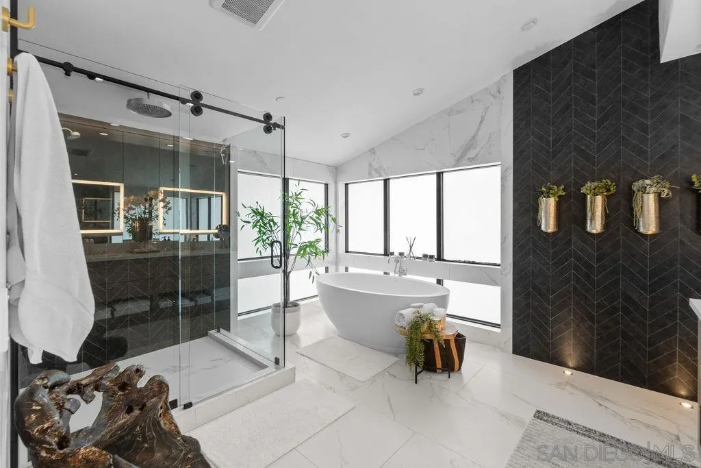 https://cdn.realtyfeed.com/cdn/127/260011565/0b42fe451361d66b78ac300e50cf6d88.webp
