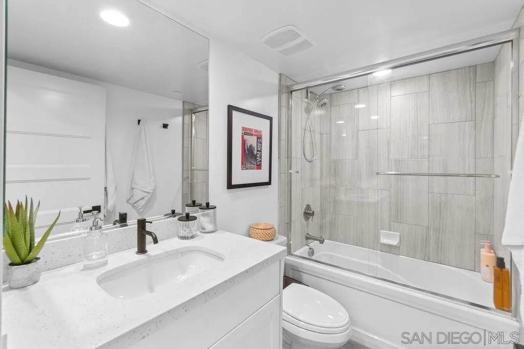https://cdn.realtyfeed.com/cdn/127/260011565/5c94c641328fddeeb89c382902c98e75.webp