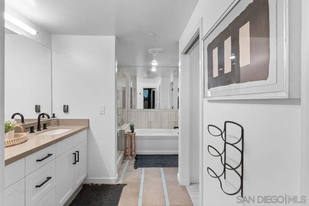 https://cdn.realtyfeed.com/cdn/127/260011565/6e89e2e00a823d7de1d0733522f24ba8.webp