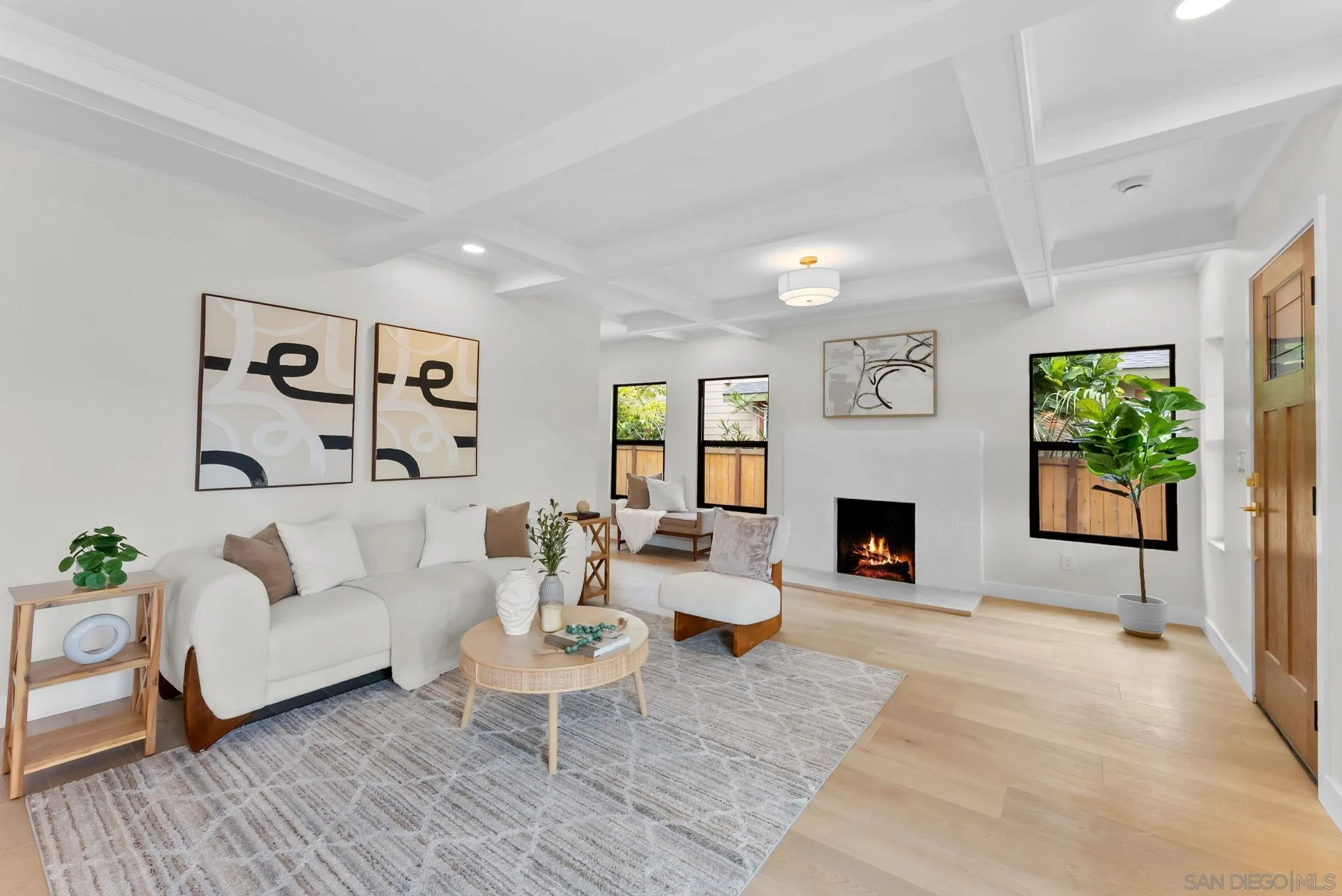 https://cdn.realtyfeed.com/cdn/127/260011568/3b6dd01b6855e70da313803053e98c73.webp