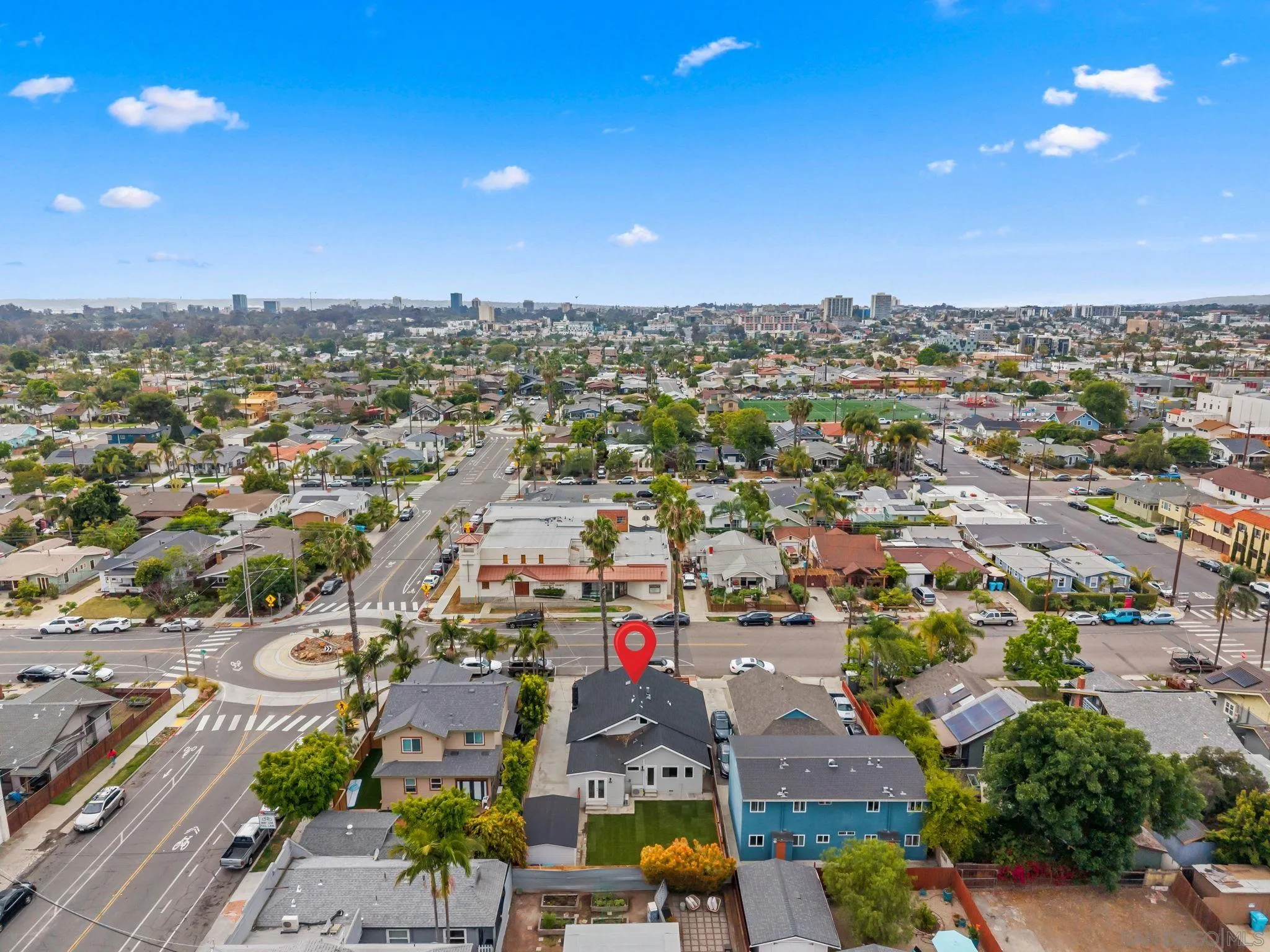 https://cdn.realtyfeed.com/cdn/127/260011568/772606ba0474ce64195126f76eb5b998.webp