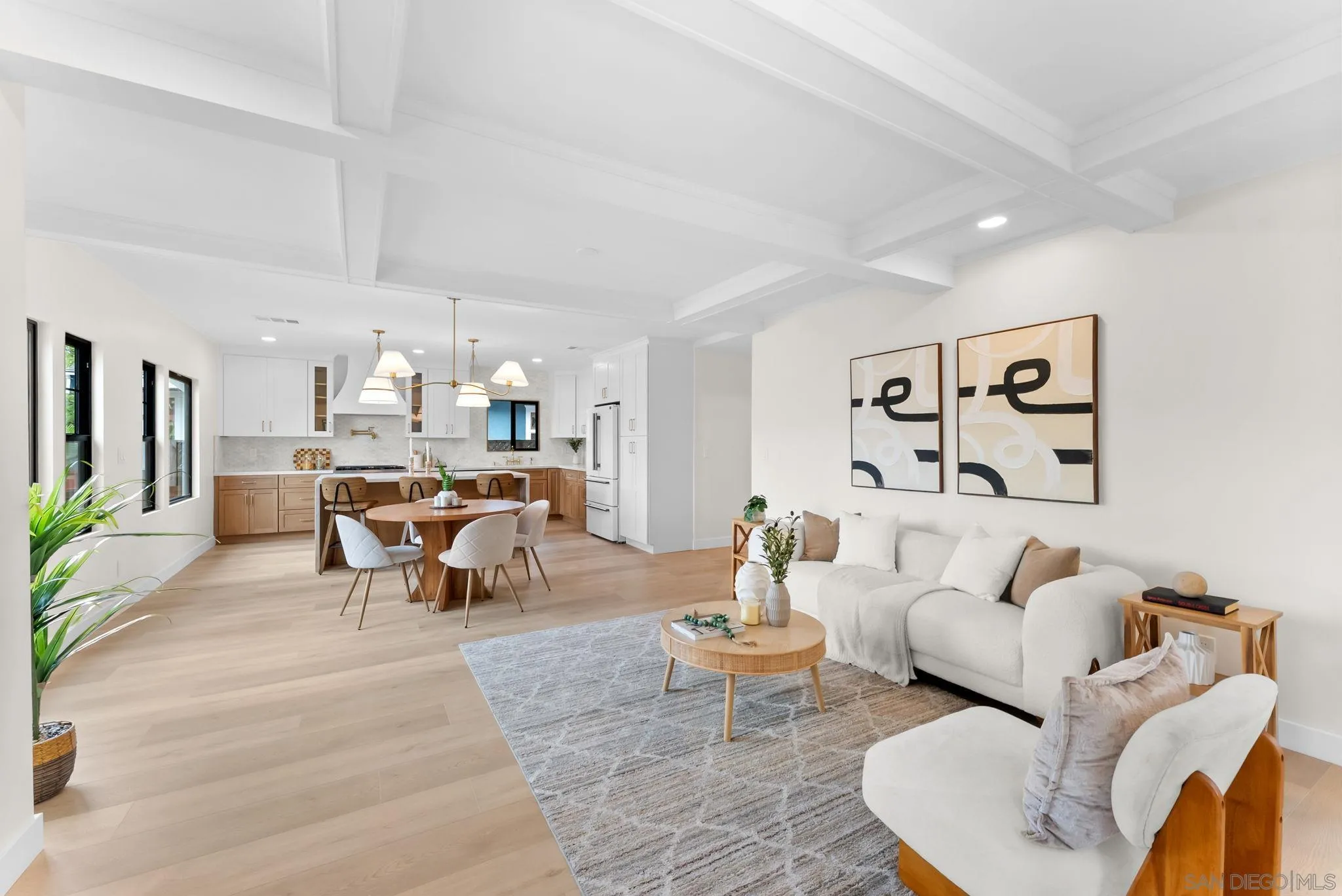 https://cdn.realtyfeed.com/cdn/127/260011568/b405e69ab965fbd0c12ef2e95526c9b4.webp