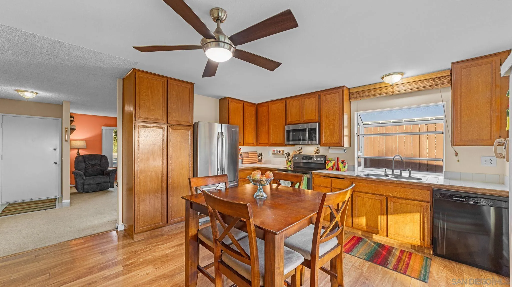 https://cdn.realtyfeed.com/cdn/127/260011572/12dd95b183c9195b6730209b2f726688.webp
