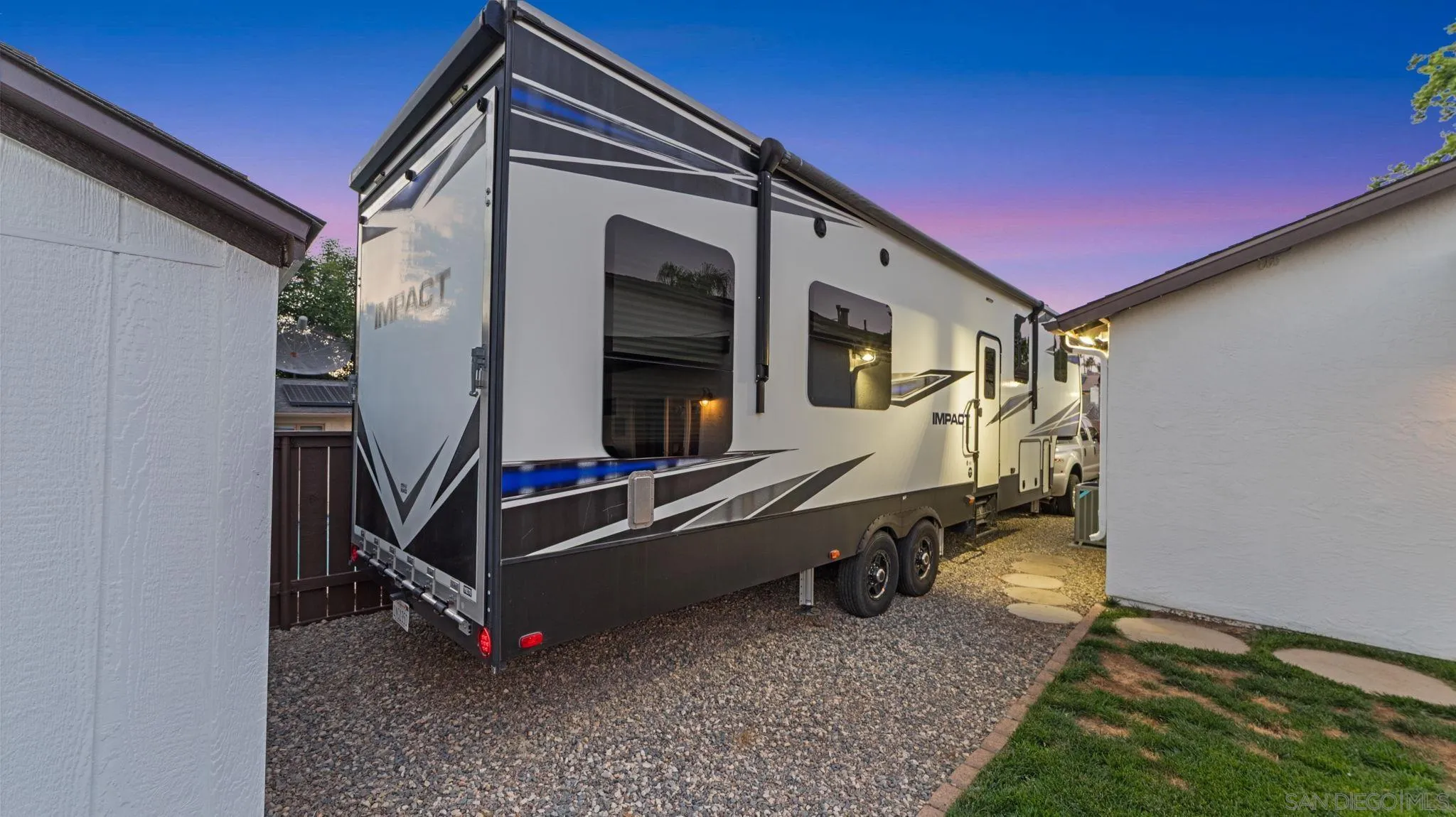 https://cdn.realtyfeed.com/cdn/127/260011572/91c203e37377f042bf01e623dbd6849f.webp